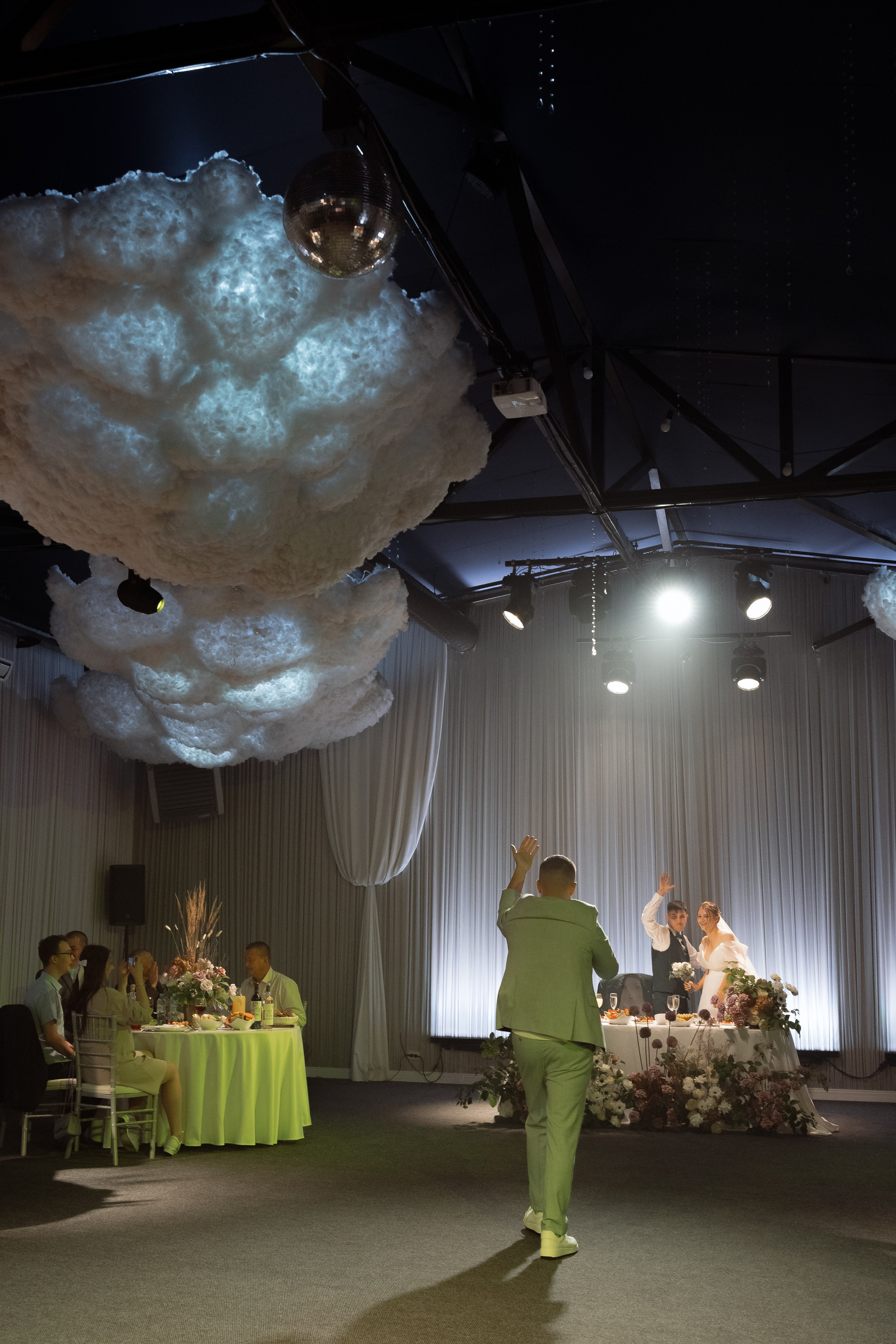 Таня и Лёша — свадьба и прогулка в парке. Свадебный фотограф Дмитрий Родионов — Санкт-Петербург и Ленинградская область