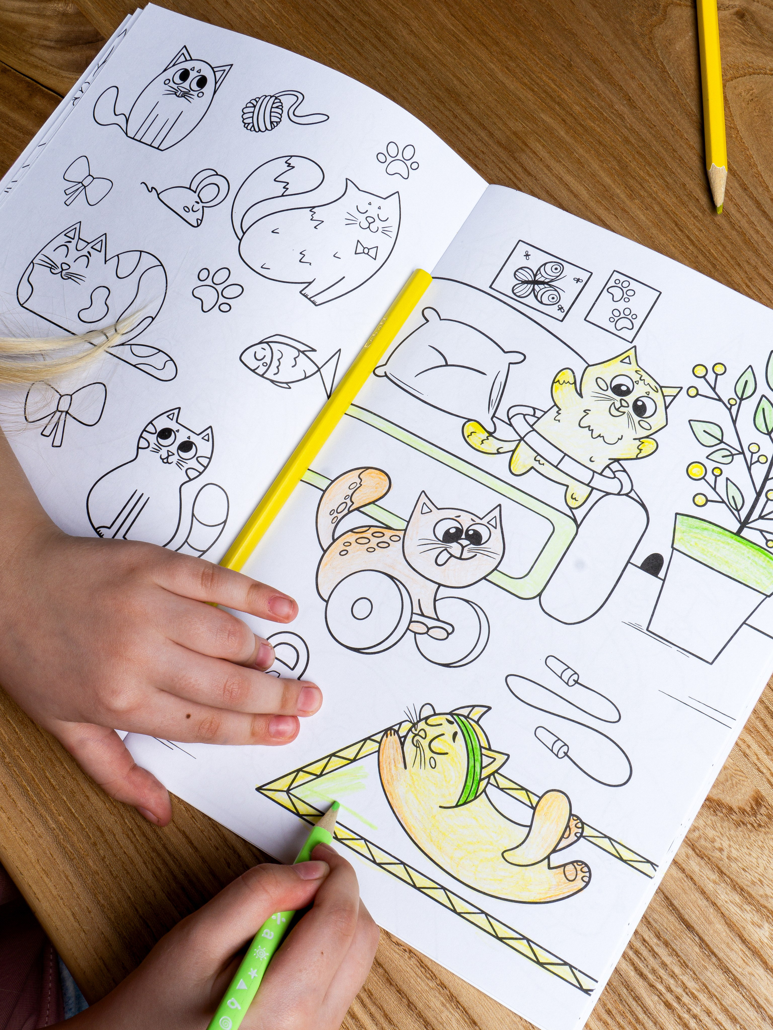 Детские раскраски. Фотограф