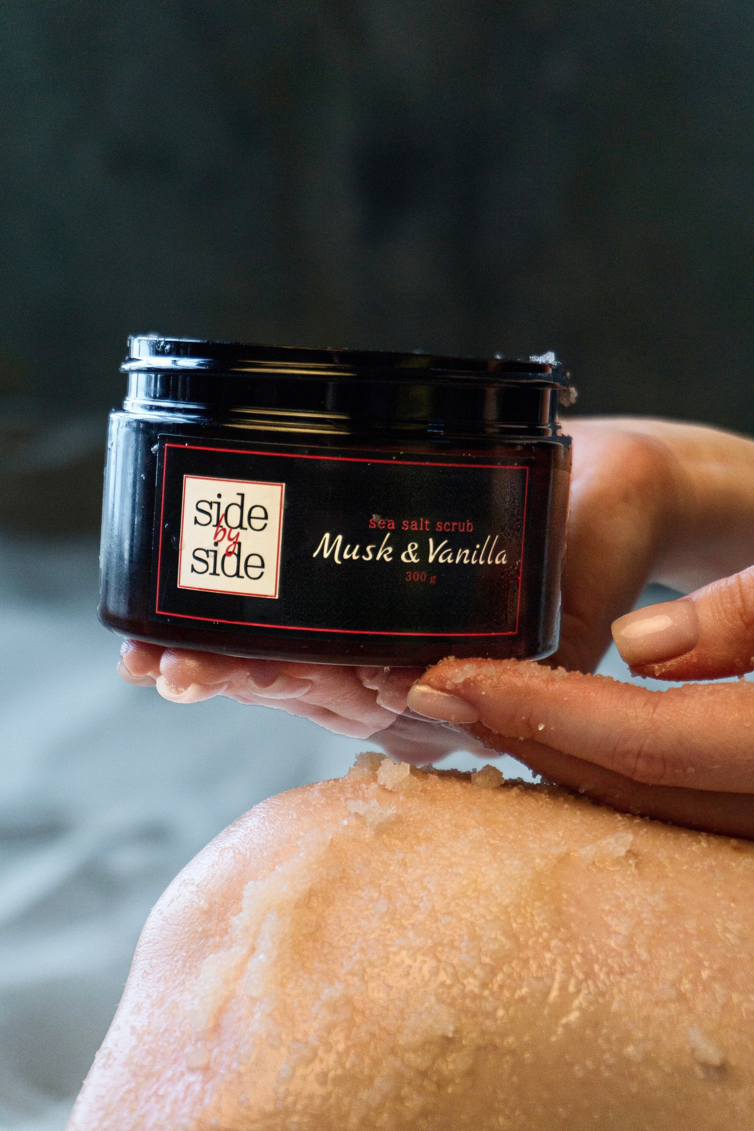 Side by side. Фотограф