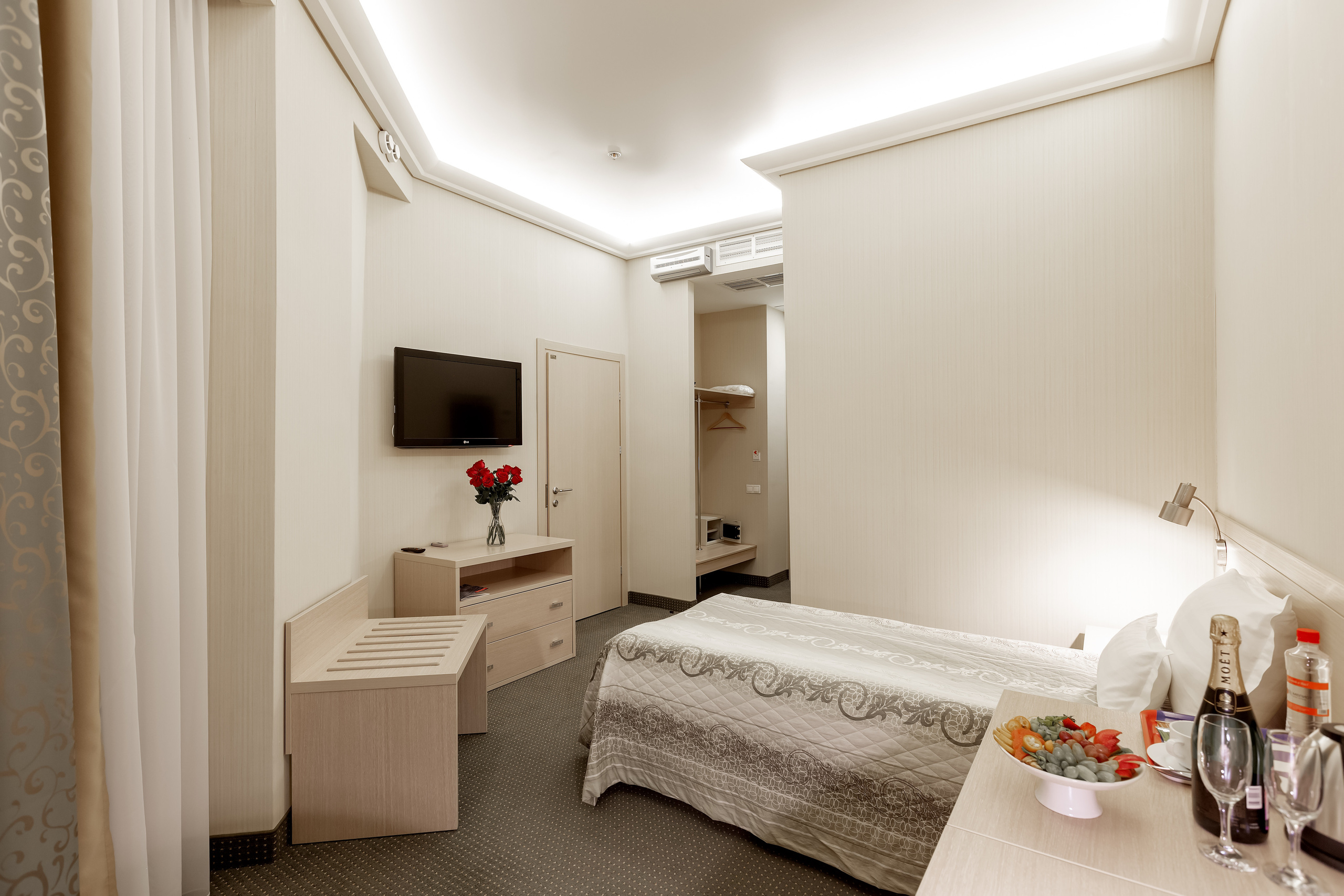 Отель «Мелиот»