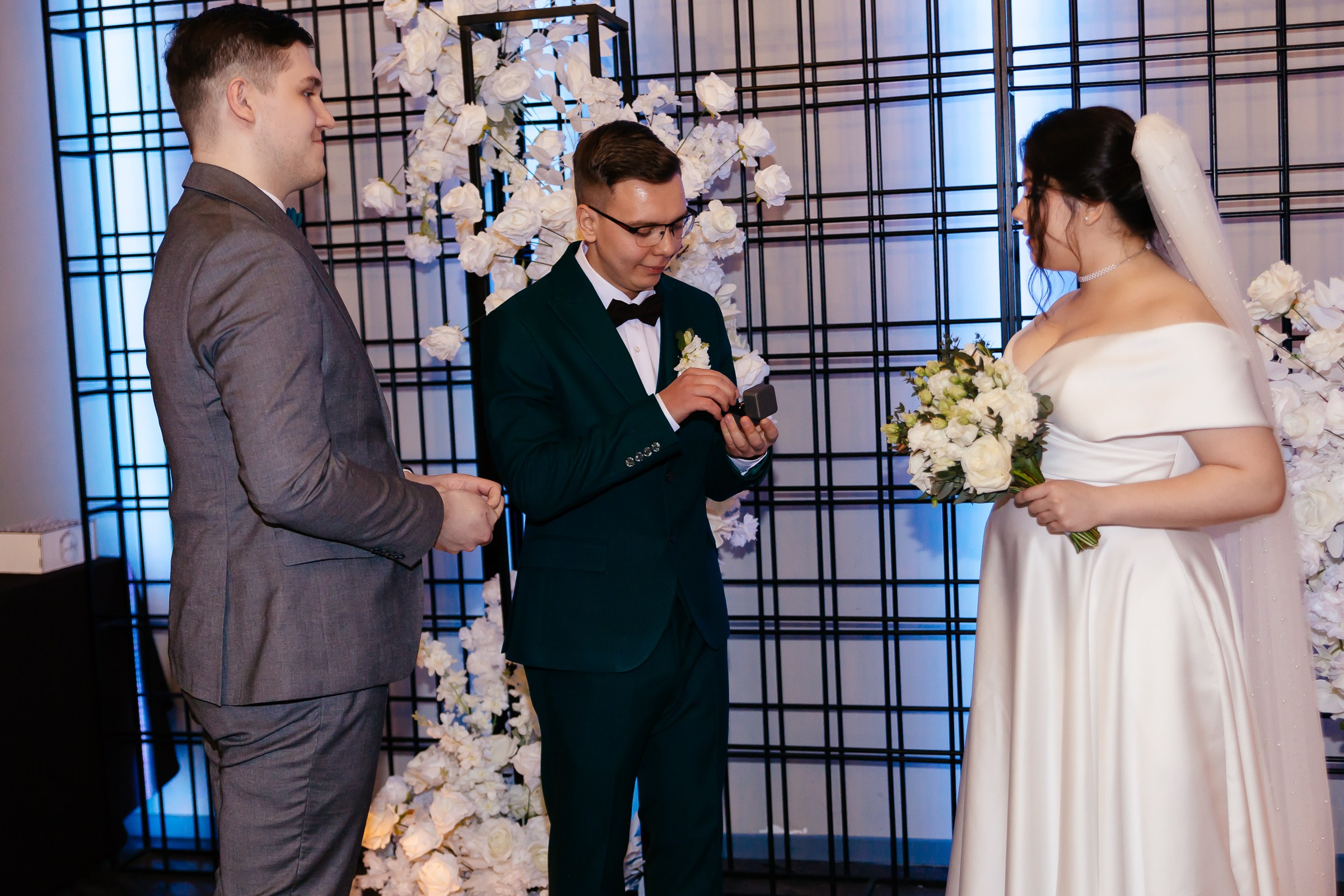 24.04.24 Петр & Елена. Свадебный и семейный фотограф в Новосибирске Дарья Кель