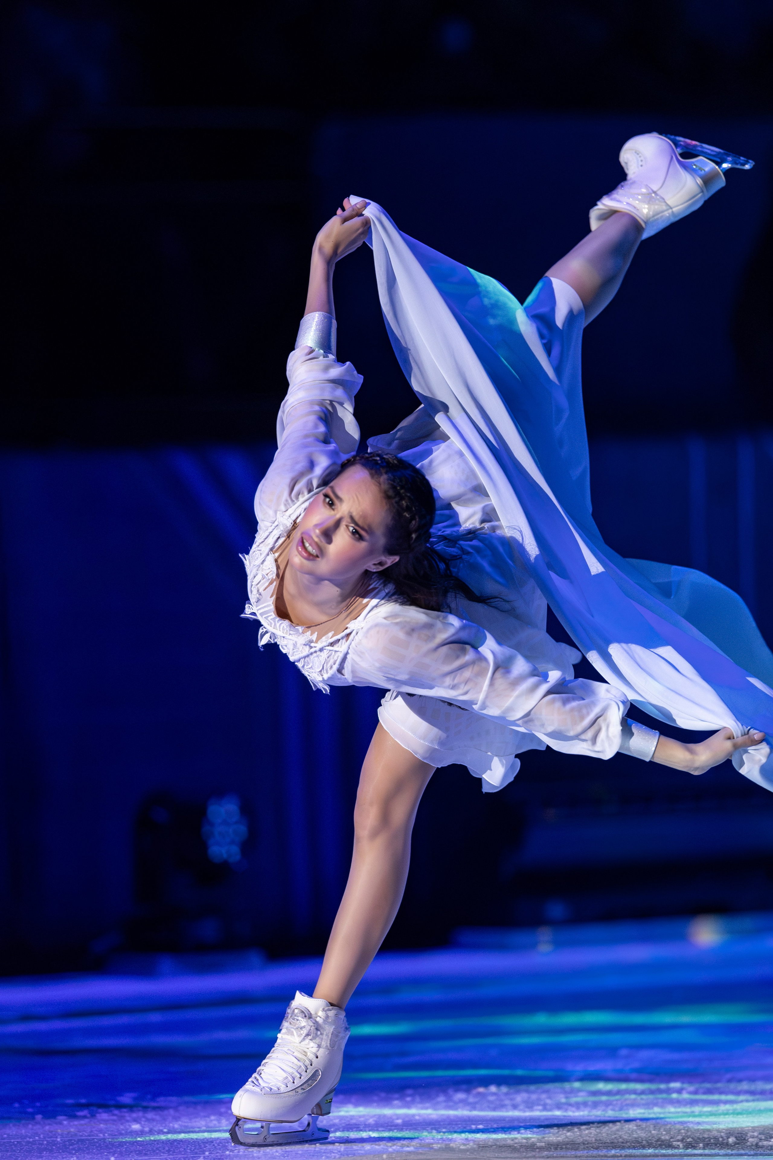 Ледовое шоу Алины Загитовой «Хранители времени». Спортивный репортажный фотограф Казань Нафис Сиразетдинов