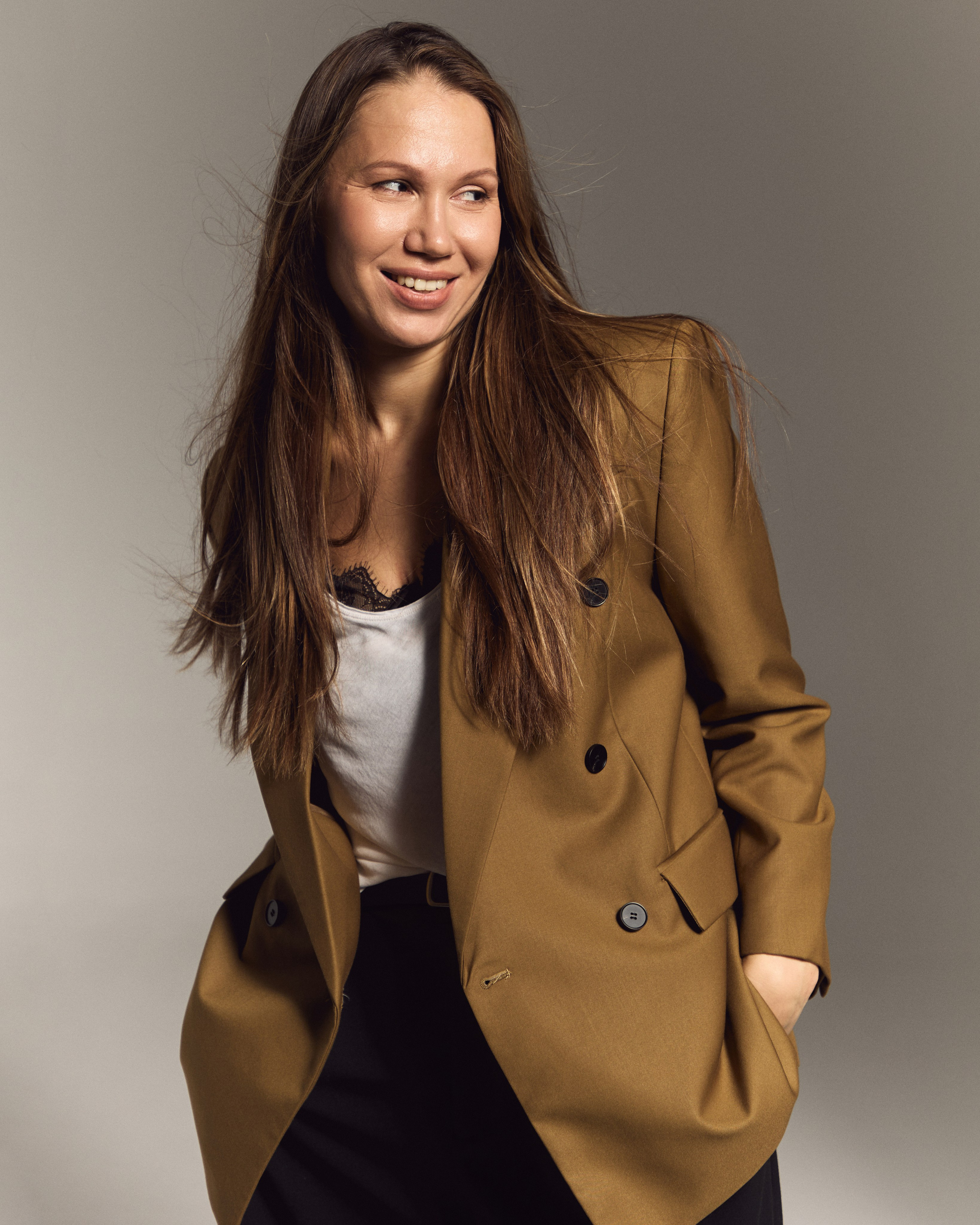 Ксения Тишкова — актриса кино и театра | Актерское портфолио. Юрина Полина, фотограф из Екатеринбурга