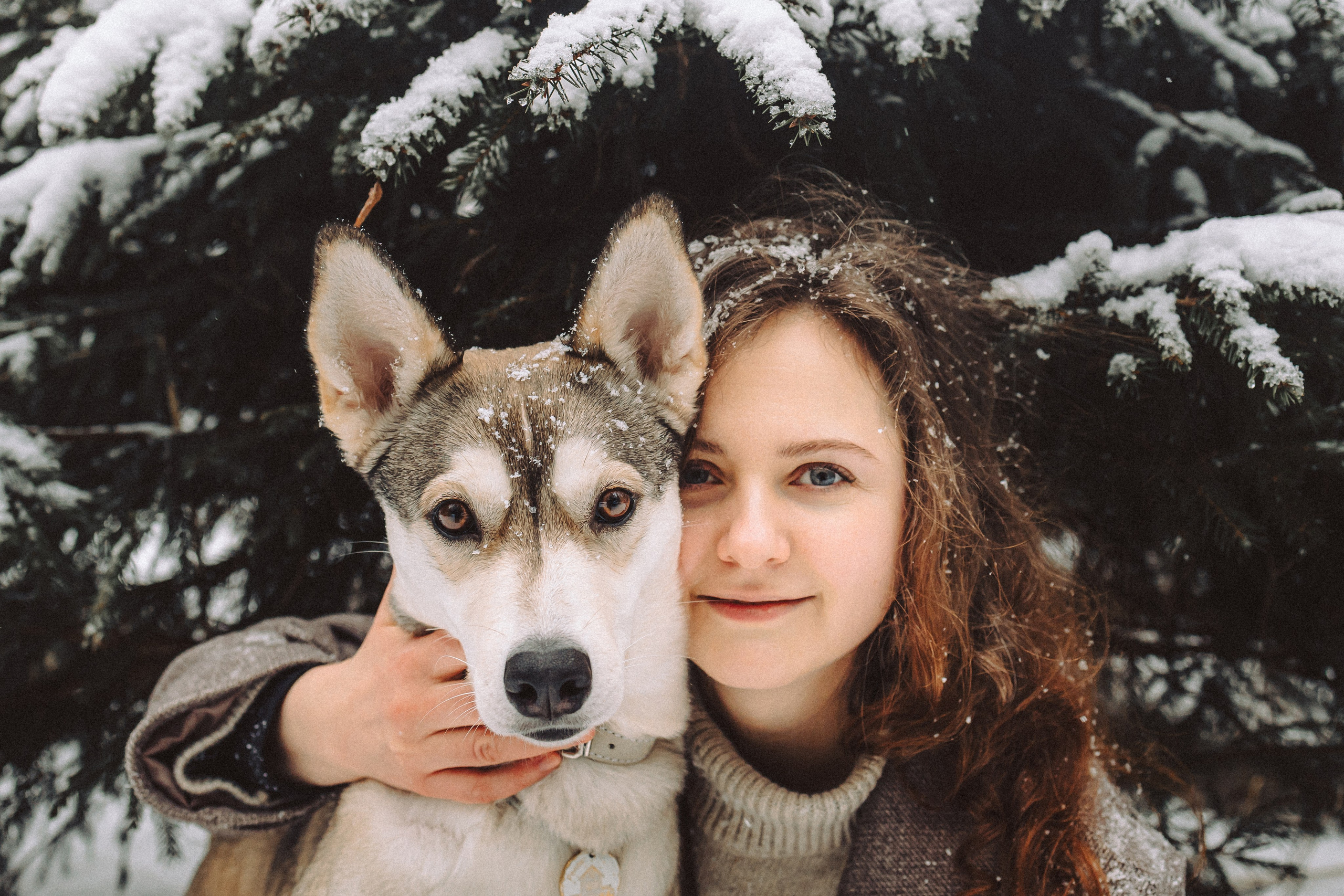 Аня и Рокси