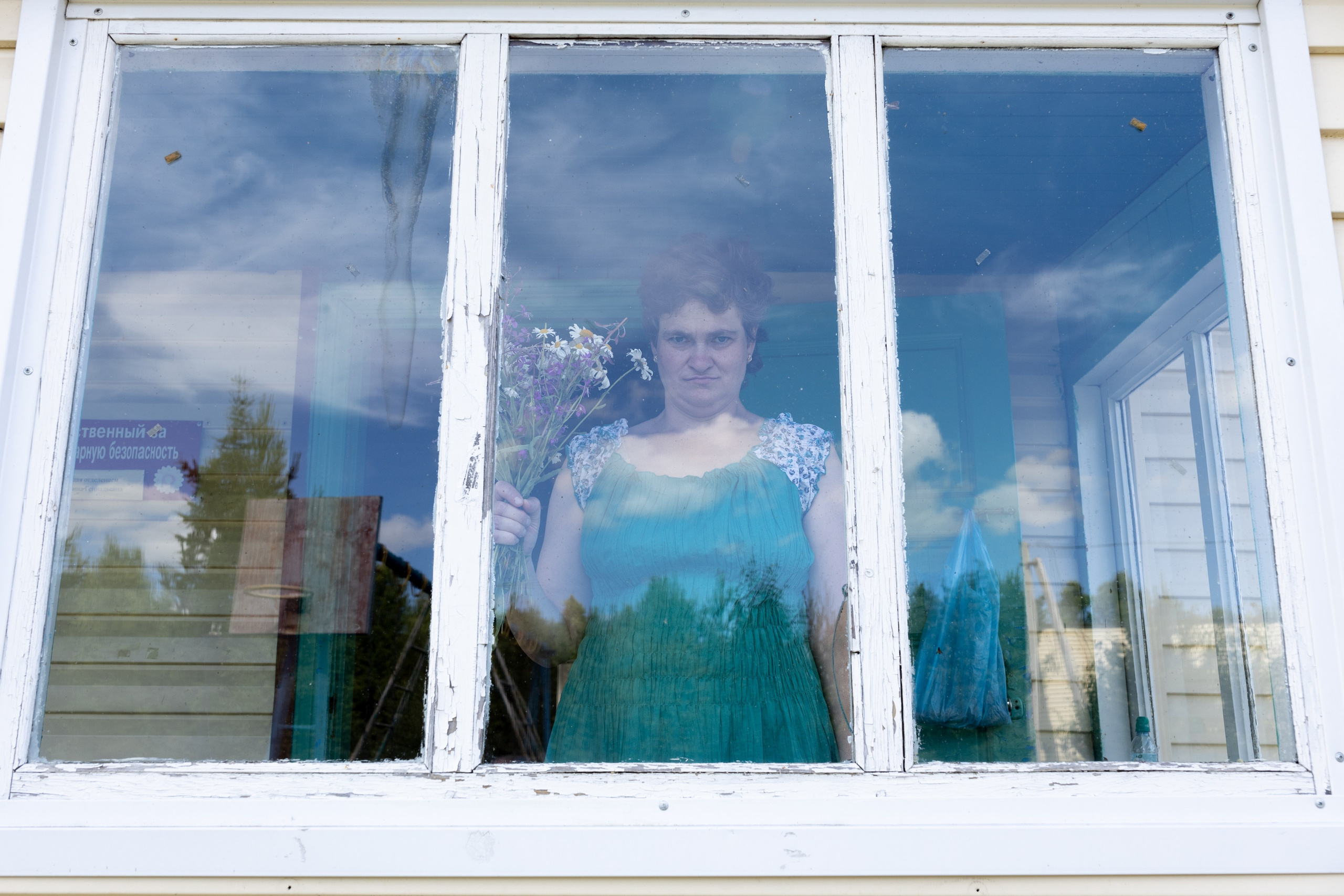 Я не был в Югорске с десяток лет. Да и до этого заезжал сюда крайне редко. Теперь я хочу вернуться сюда уже через полгода. Снять зимнюю историю про своих новых друзей. 