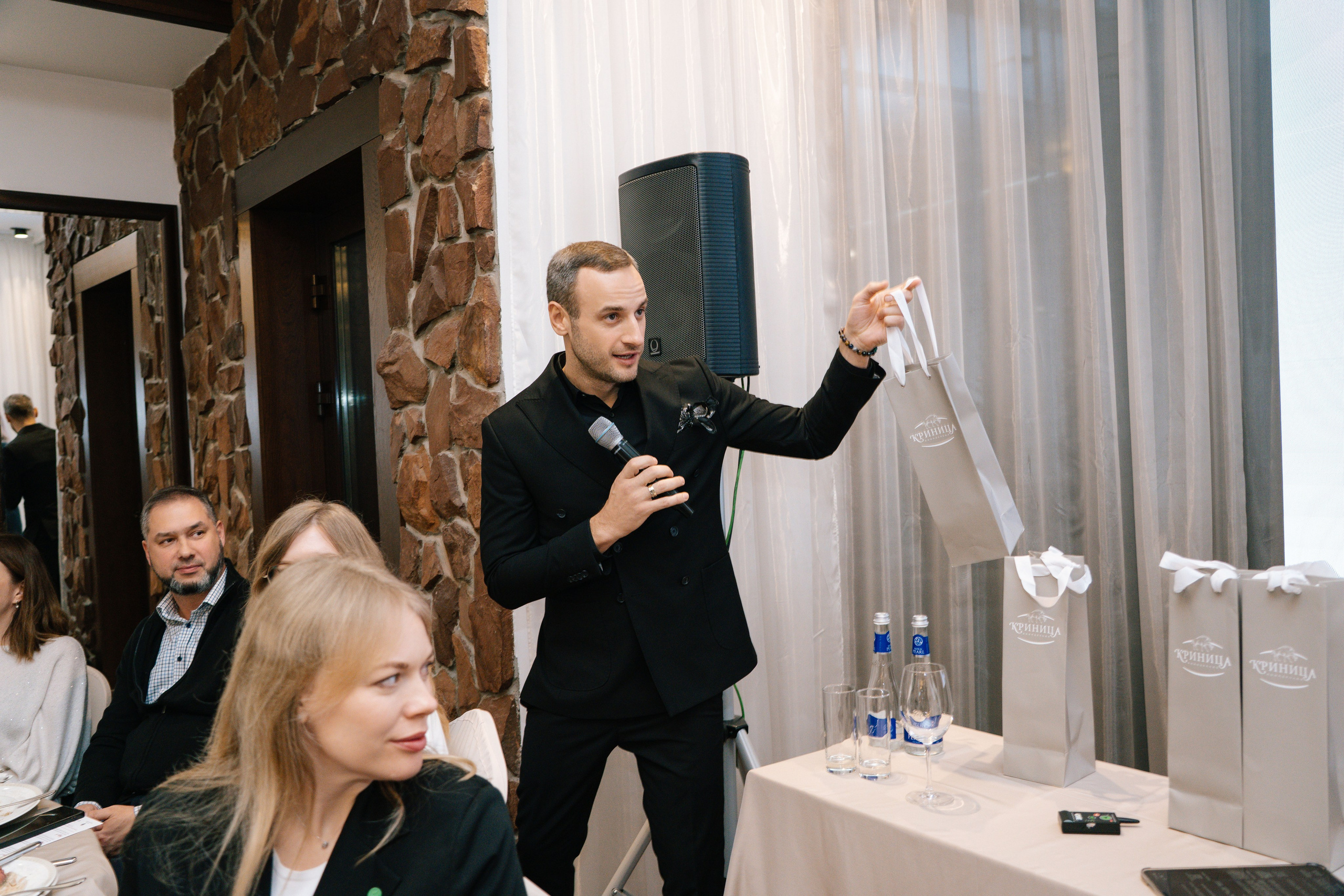 Вино и инвестиции — бизнес встреча