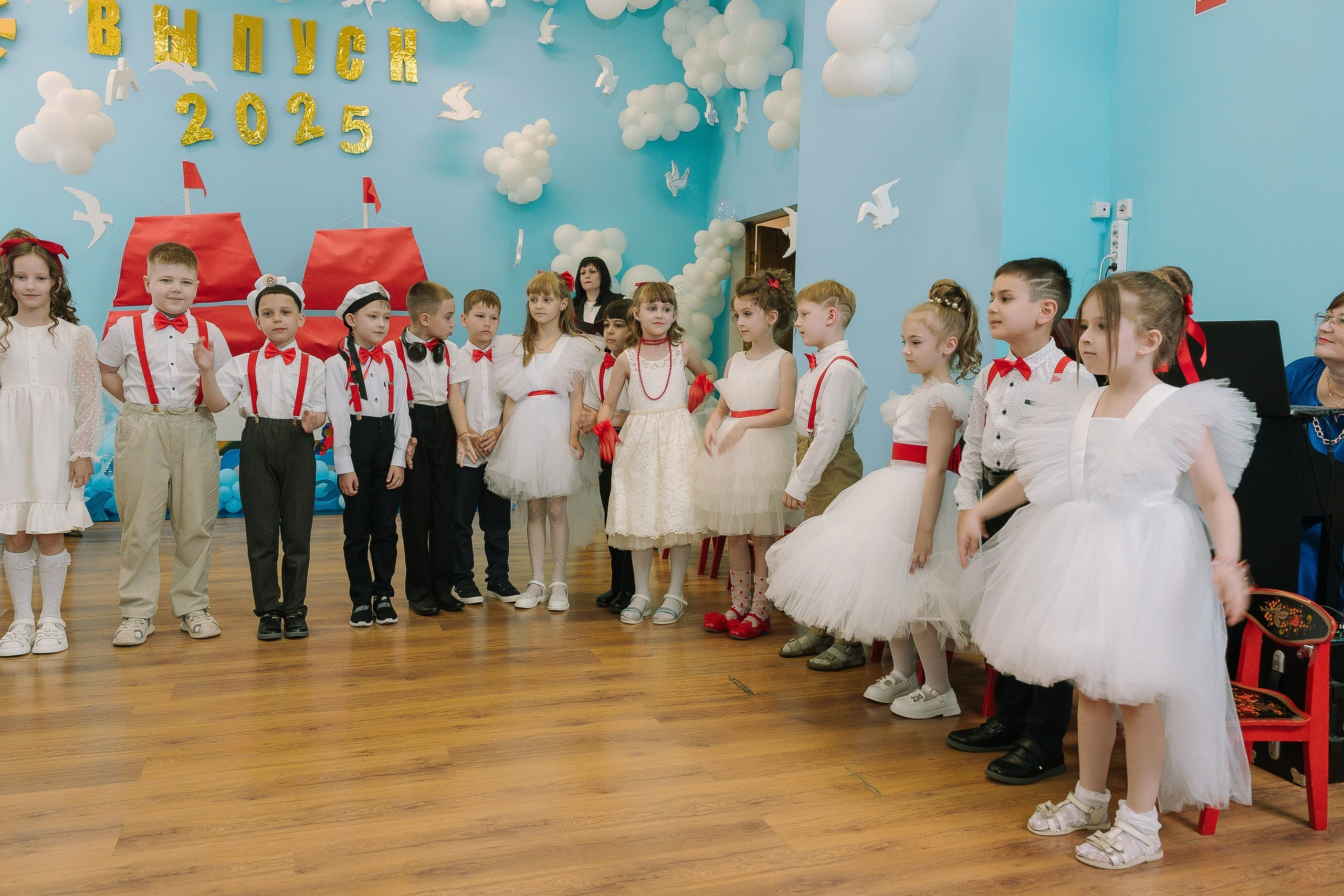 Выпускной 10 ДС. Выпускные альбомы Натальи Бутко: Новороссийск, Анапа, Геленджик