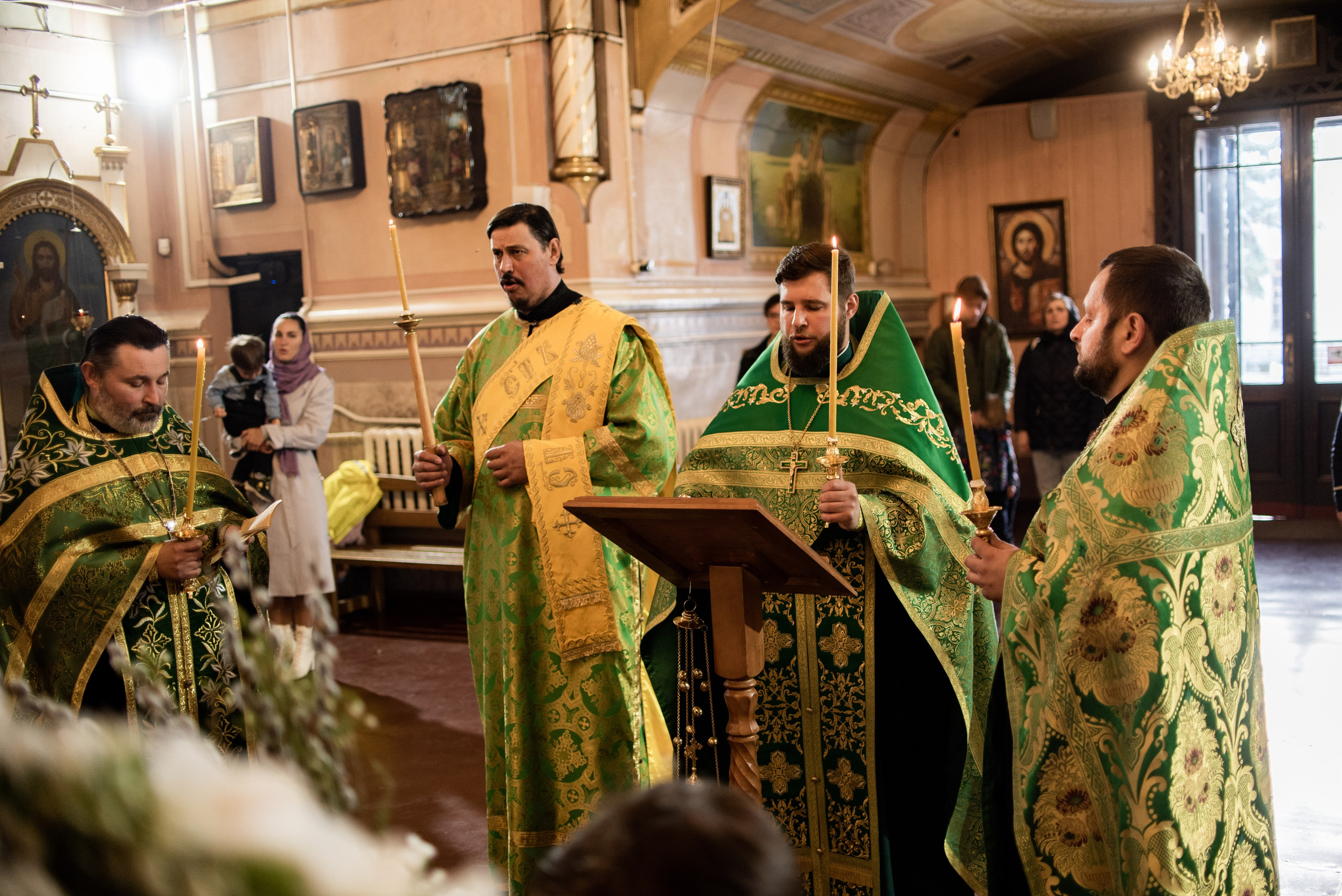Вербное воскресенье 9.04.2023. Семейный и свадебный фотограф в Феодосии и Коктебеле