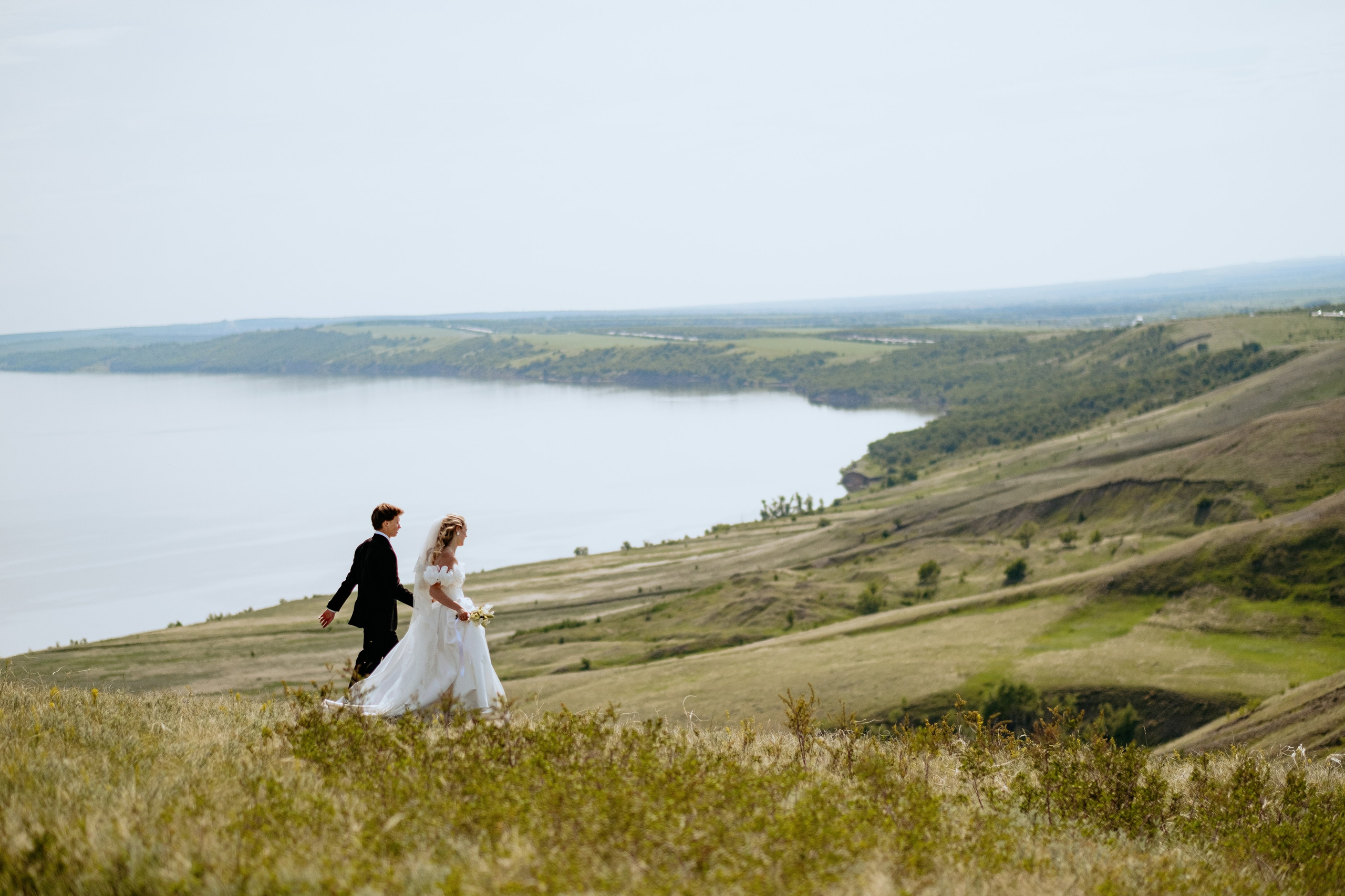 Свадебный фотограф в Балаково — Андрей Яхнин: стильные и эмоциональные фотосессии