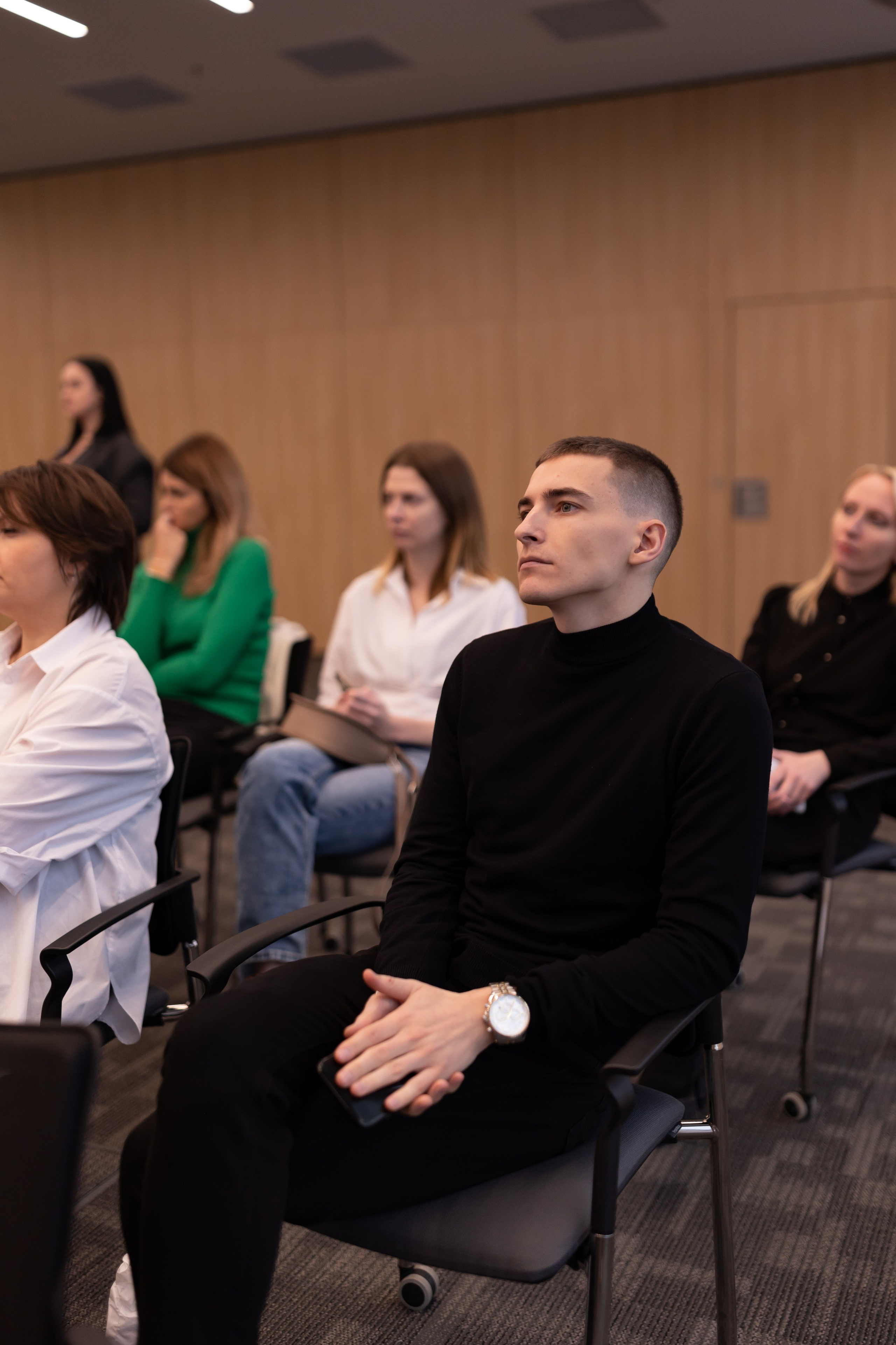Только суть ЛИДЕР (Сколково). Сказочный фотограф для Вас и Вашей семьи