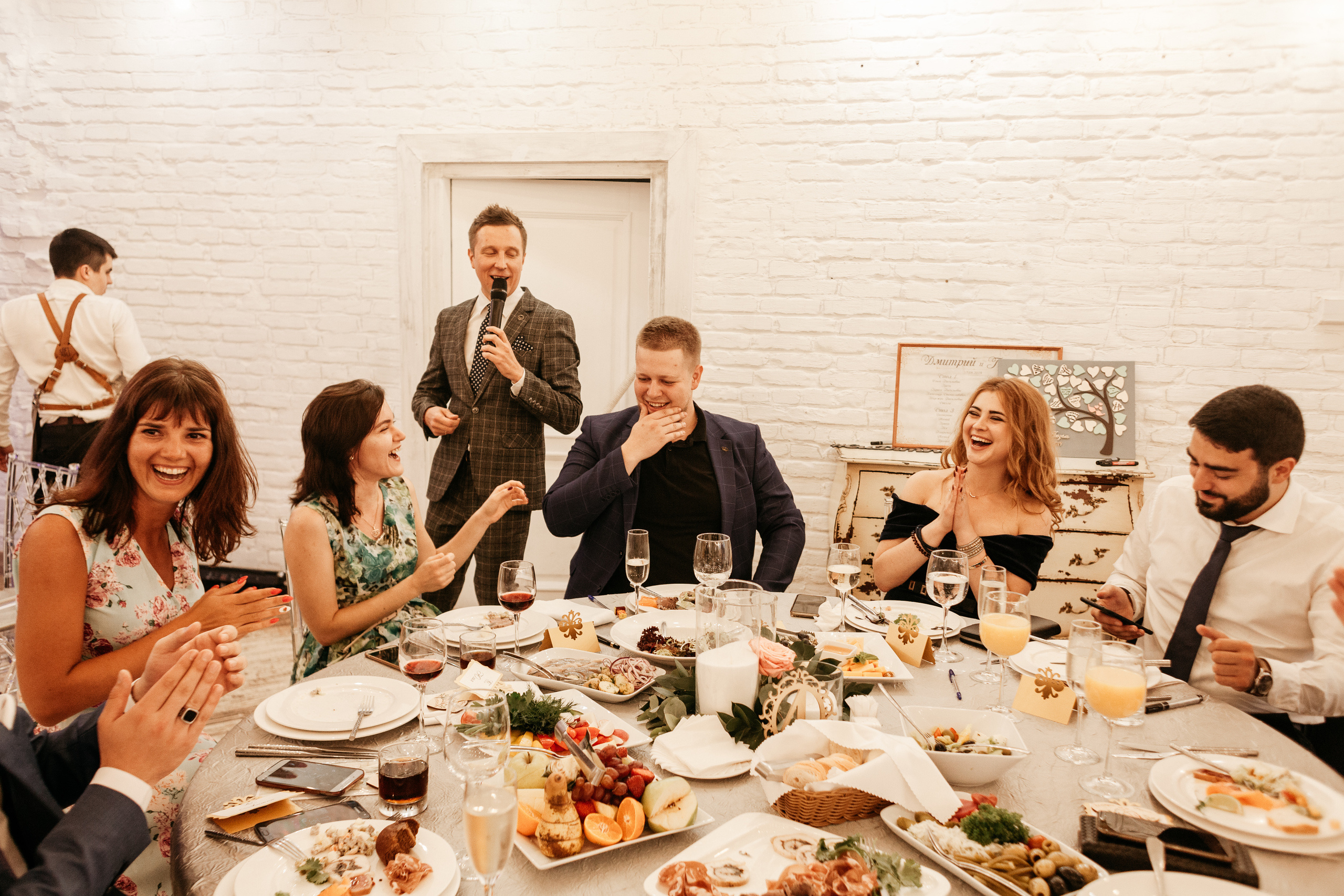 Дима и Гуля. Ведущий на свадьбу в Москве Зубков Алексей