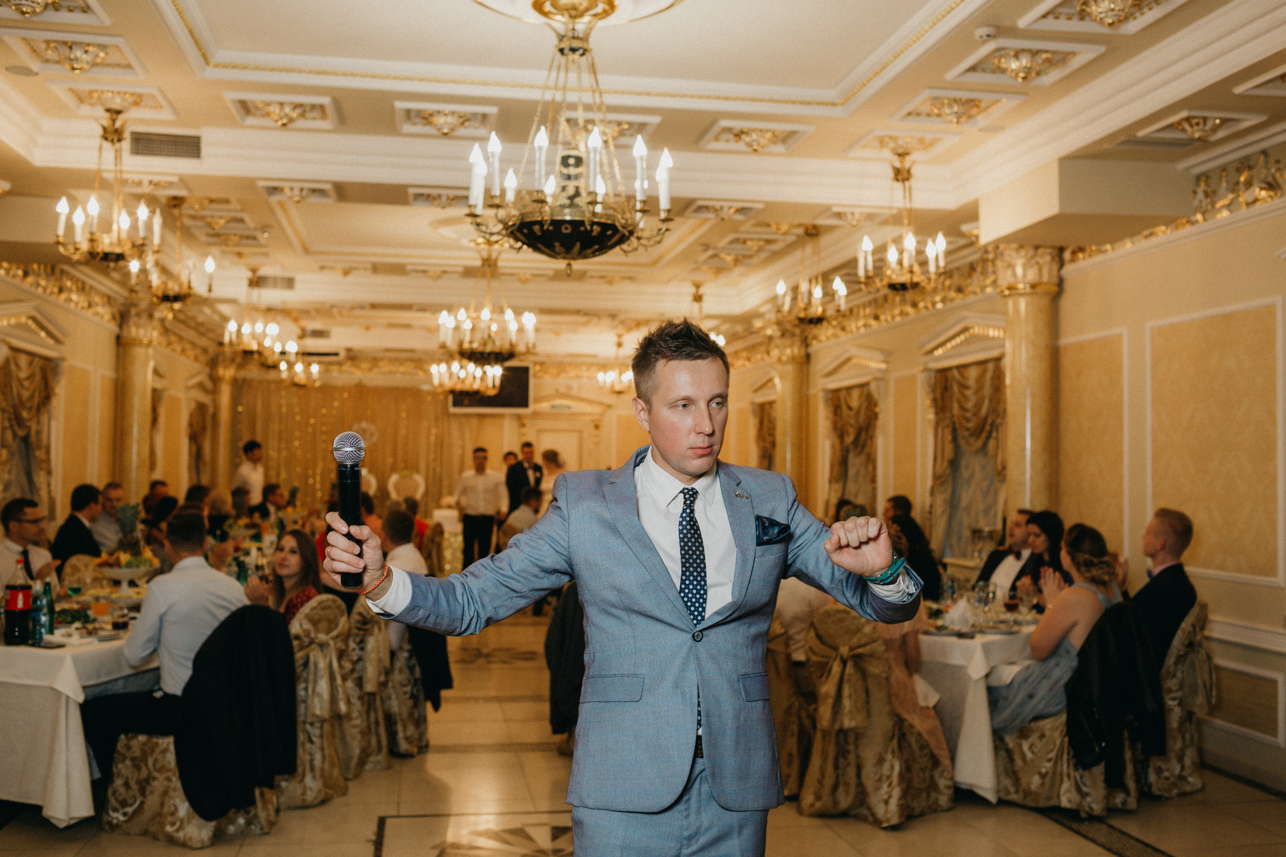 Лена и Андрей. Ведущий на свадьбу в Москве Зубков Алексей