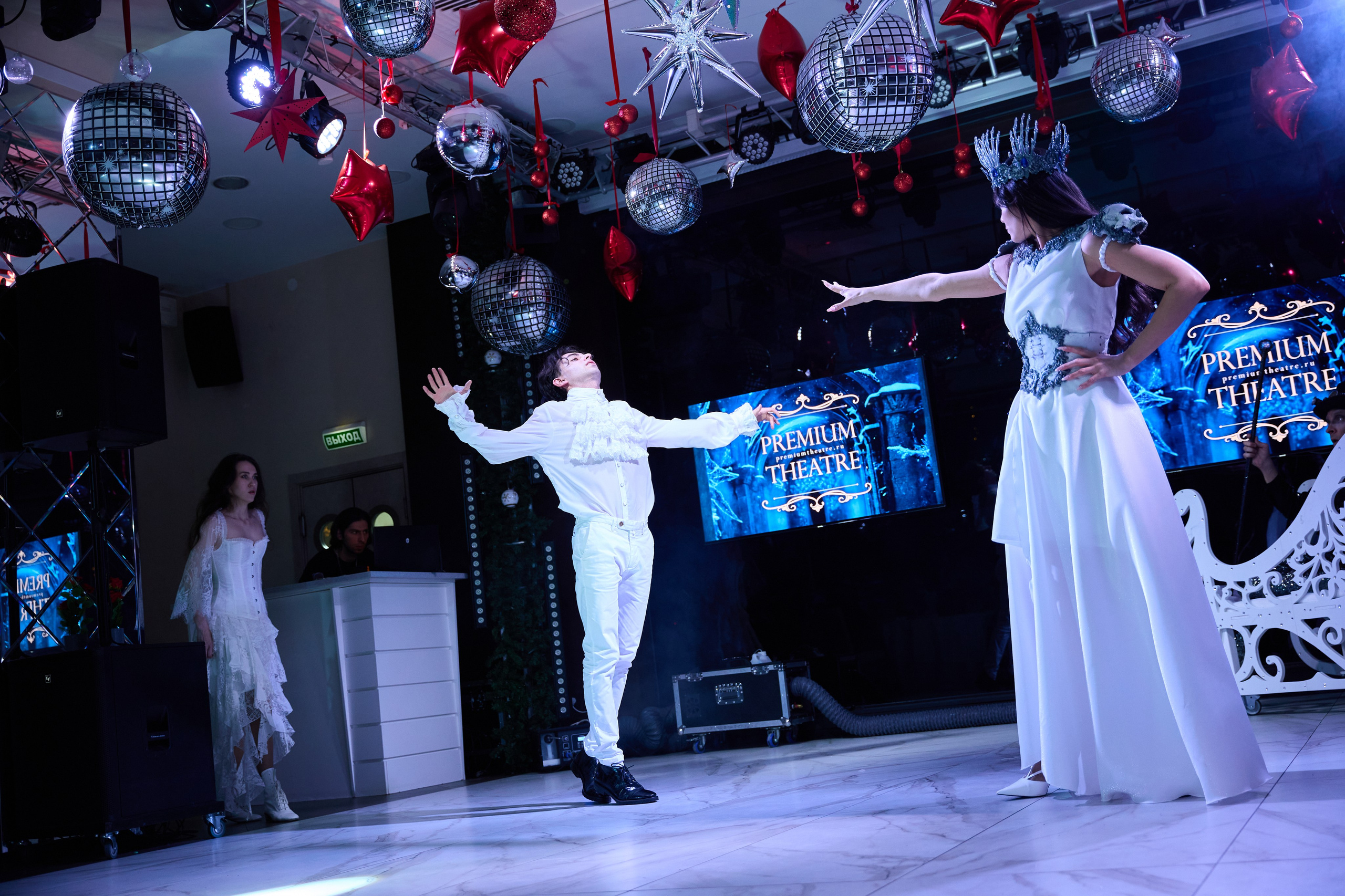 Новогодний корпоратив в пространстве «360» в Санкт-Петербурге | Premium Theatre. Репортажный фотограф в Санкт-Петербурге — Федор Борисов | Съемка мероприятий