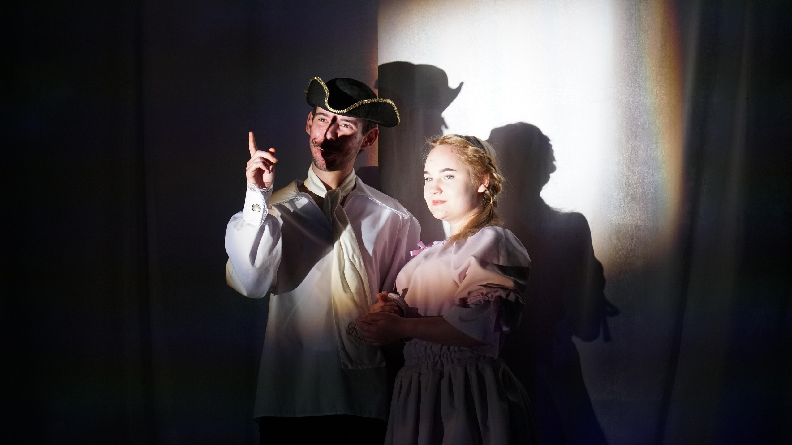 Спектакль «Тот самый Мюнхгаузен» по пьесе Г.Горина. Видеооператор Андрей Сапенок