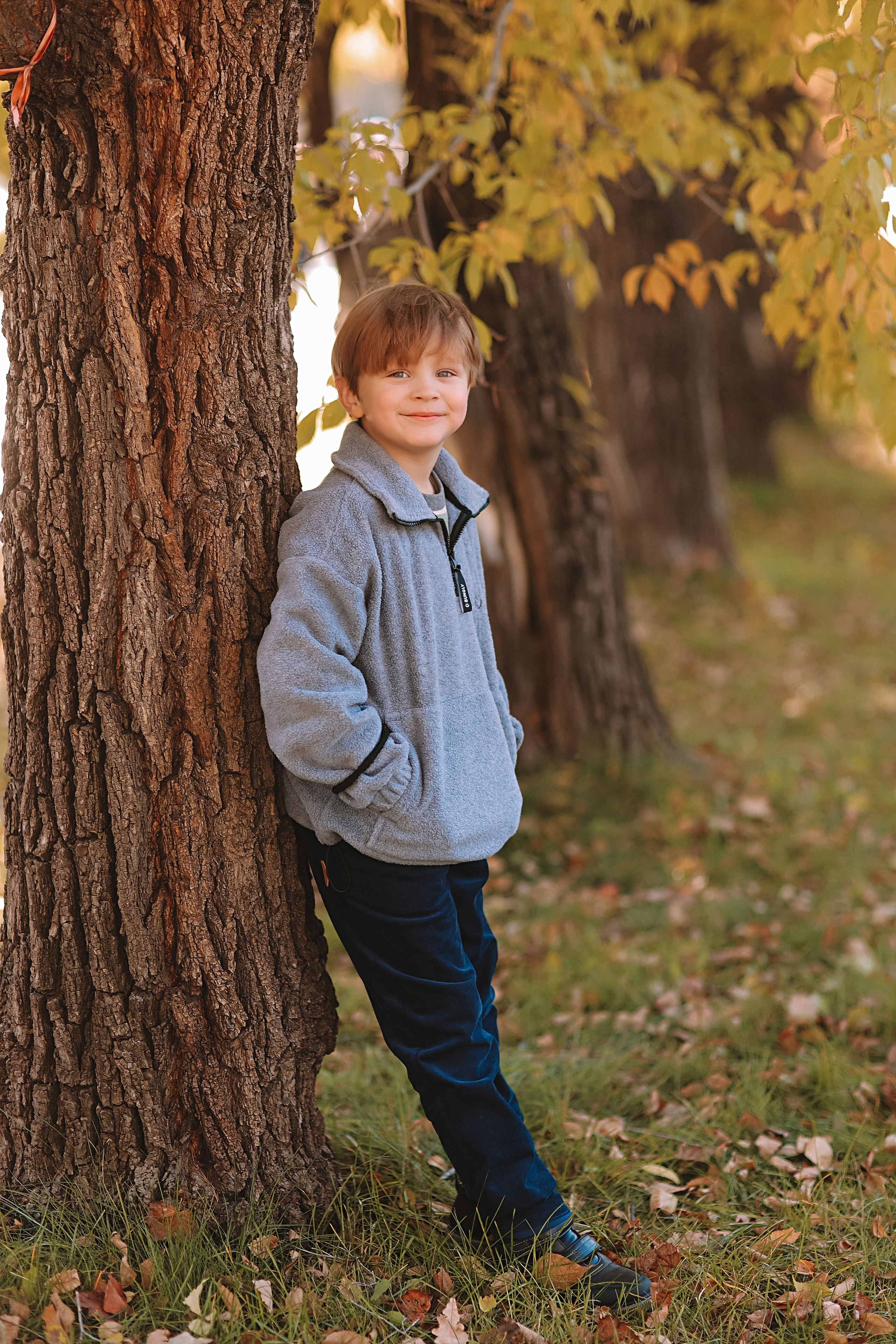 Осень. Семейный фотограф Тюмень, фотограф на роды Салмина Мария
