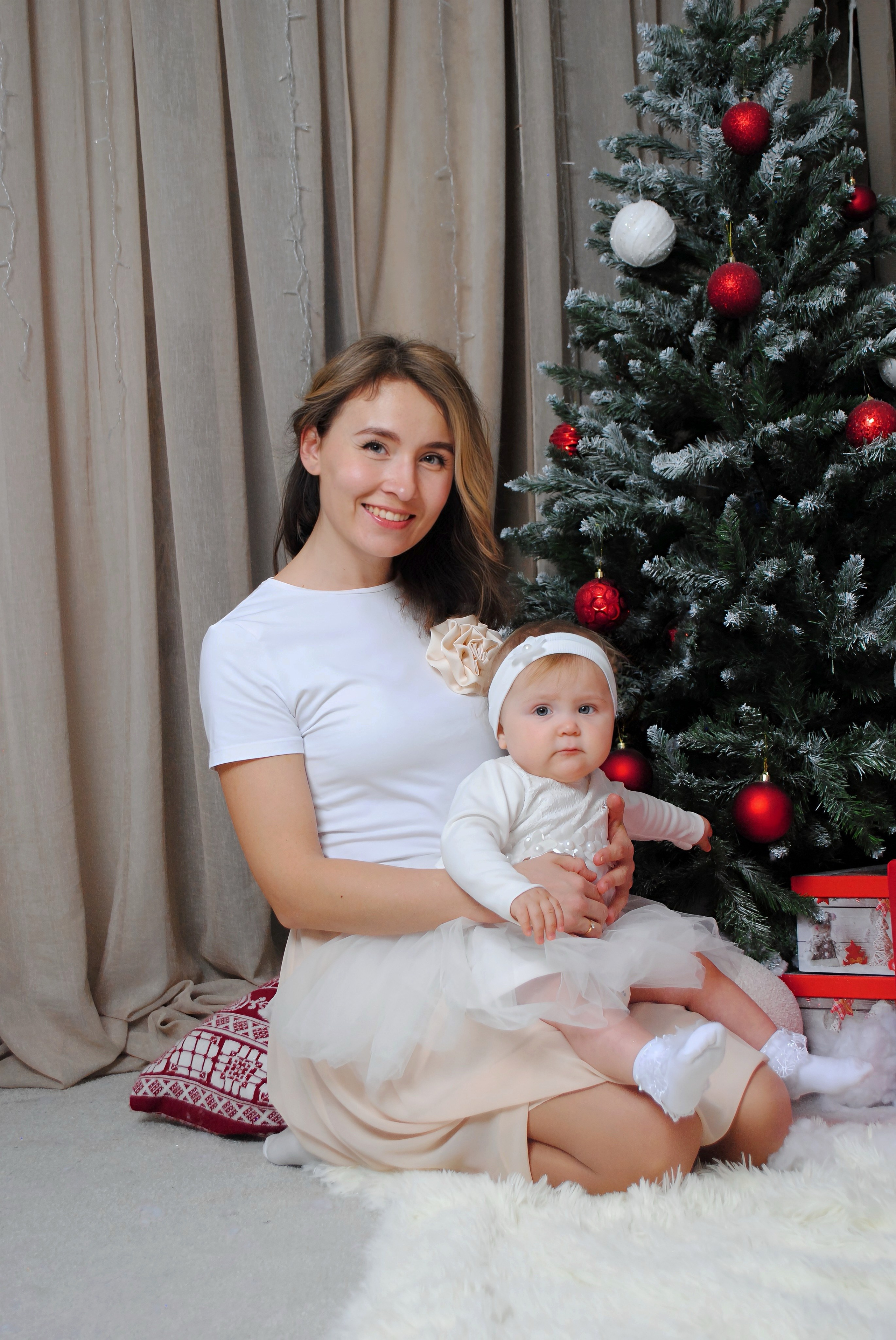 Мария и семья. Фотограф Мария Мусаелян