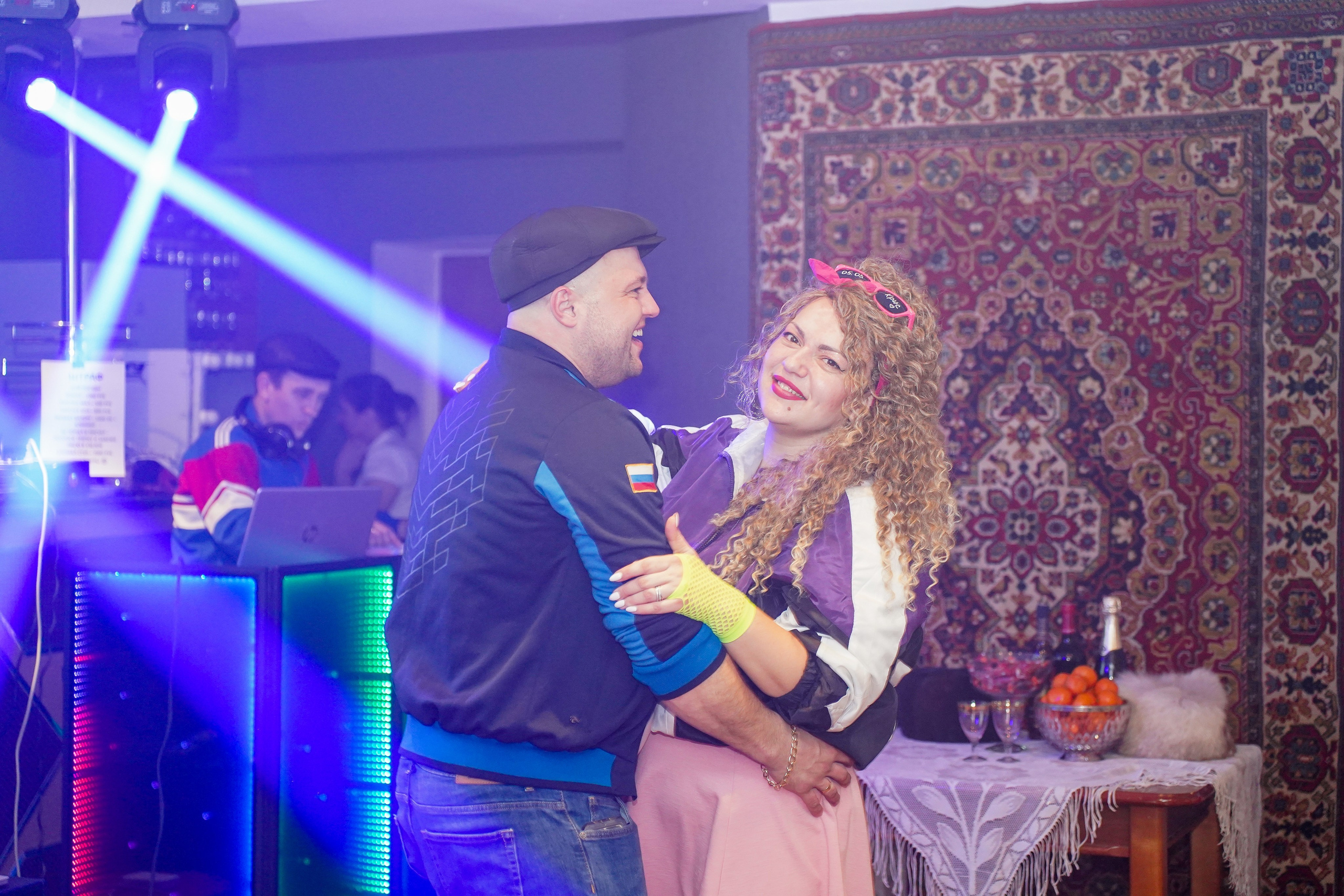 День Рождения в стиле 90-х. Фотограф Новороссийск | Геленджик и ЮФО Эльвина Ясинская