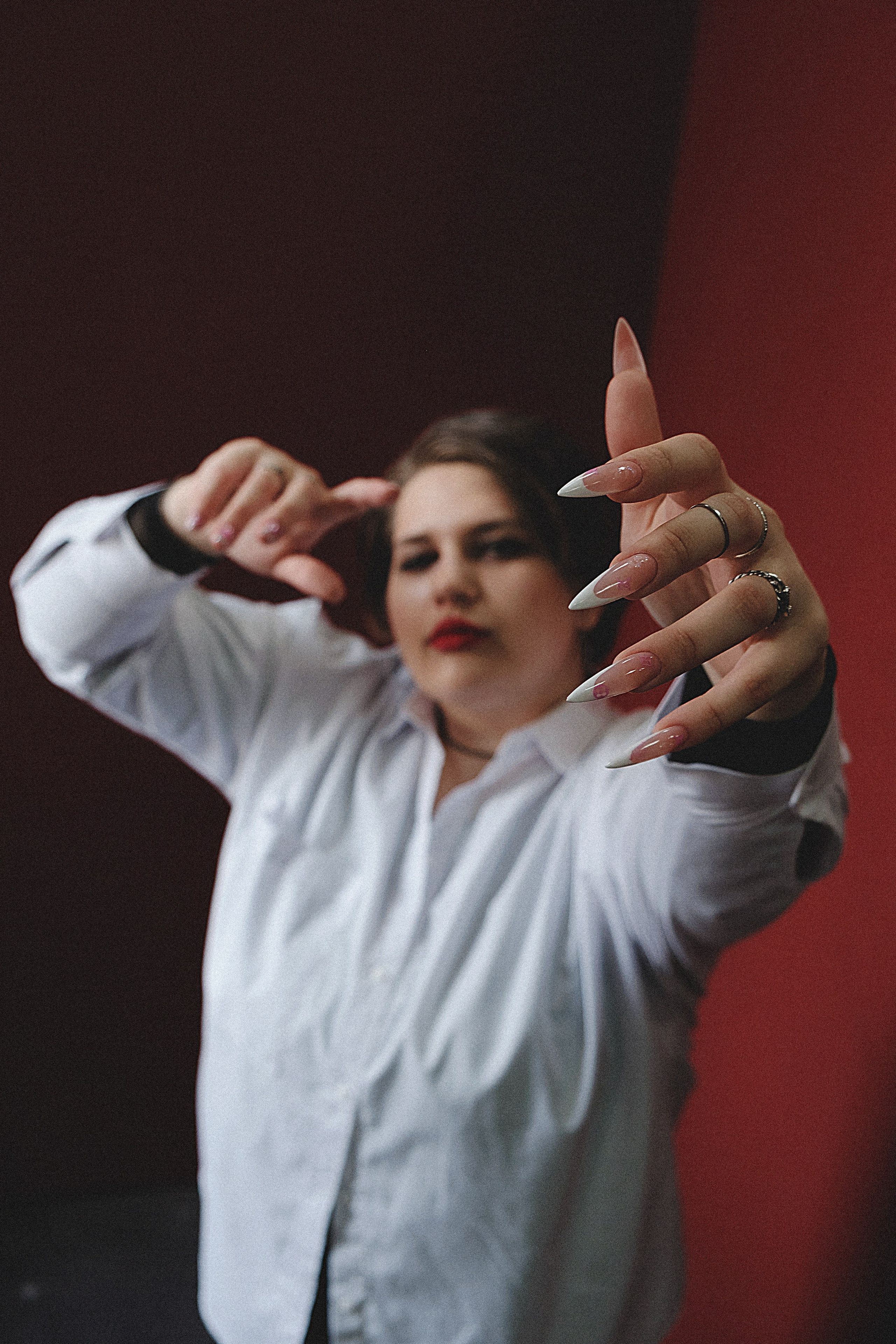 Минимализм в ногтевом контенте. Фотограф и видеограф в Омск/Москва Сащенко Лера