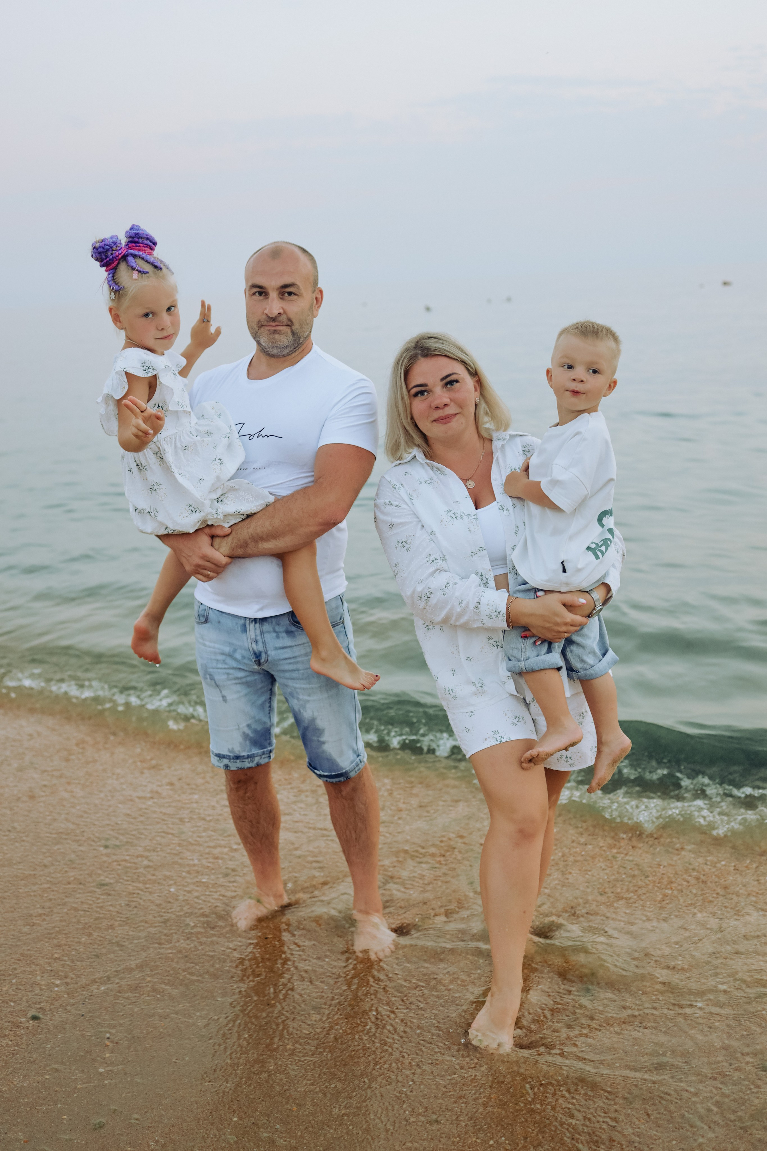 Виктория. Главная