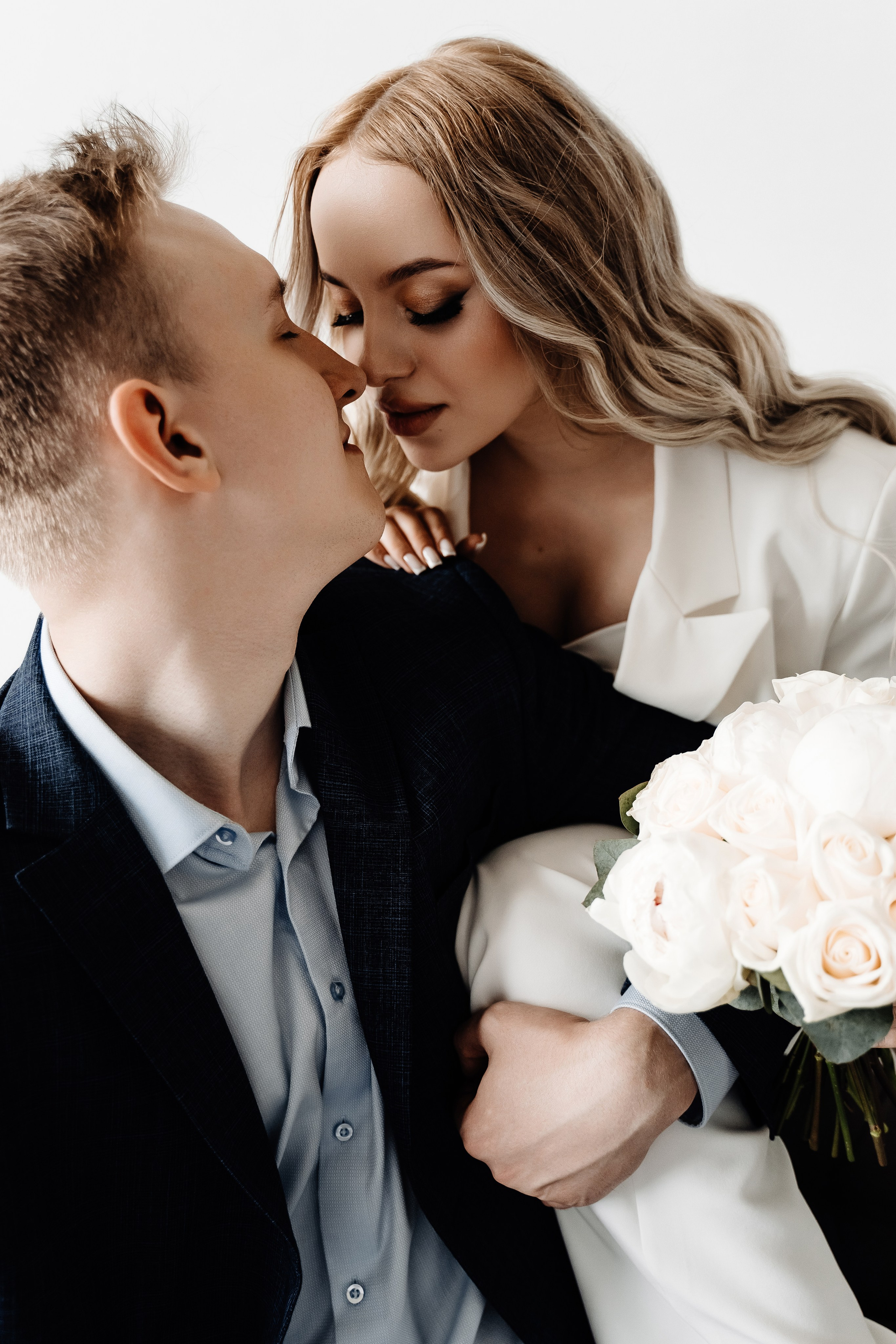 Лёша + Лера. Моменты и истории о вас настоящих