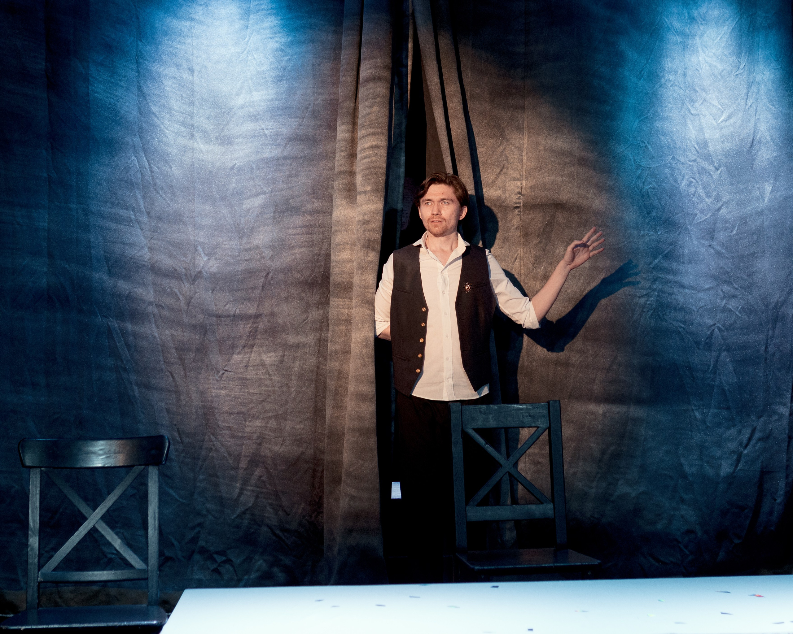 Спектакль «Женитьба». Репортажный и портретный фотограф Андрей Гаровский