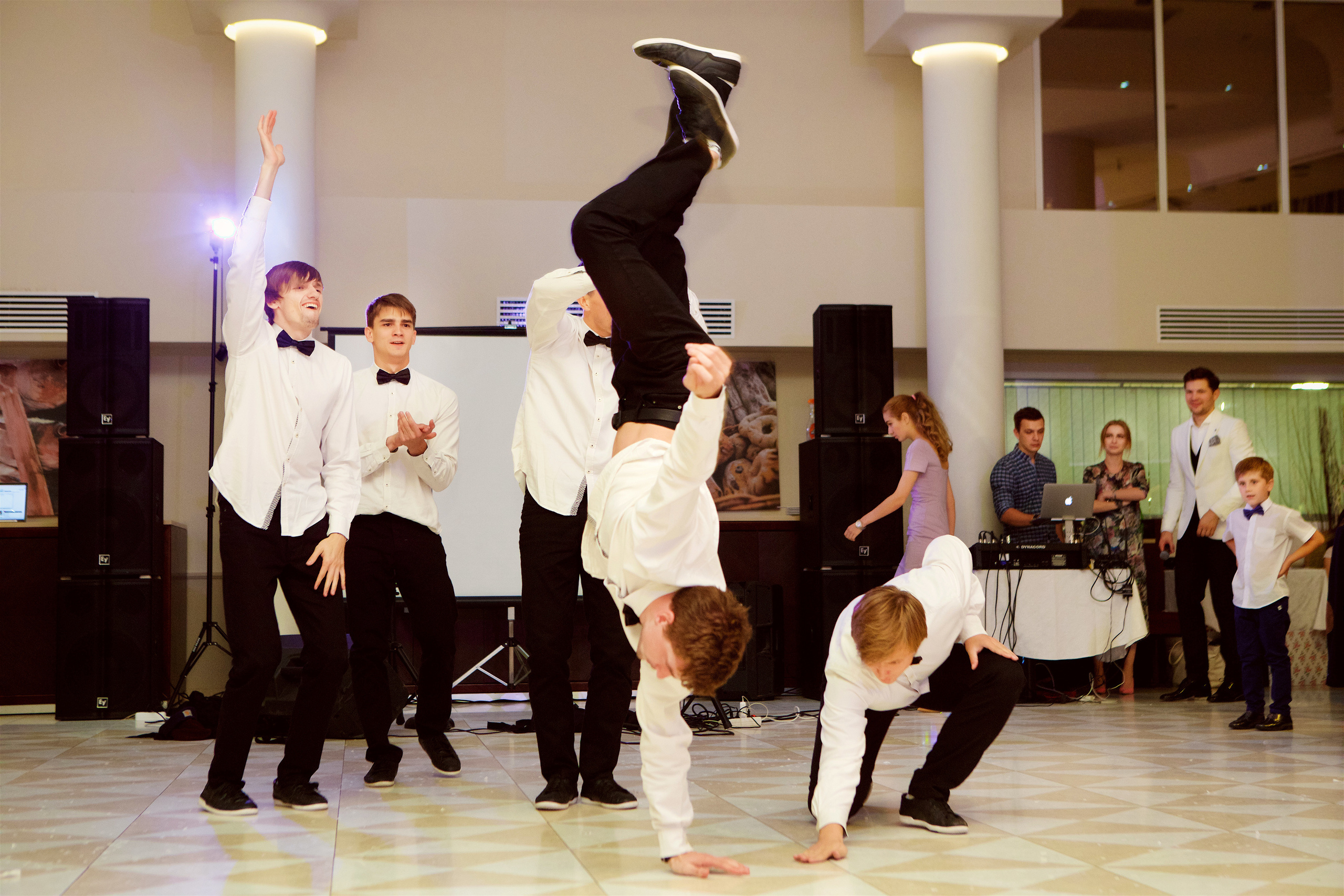 Свадебная фотосессия Юры и Кристины. Профессиональный фотограф в Краснодаре Виталий Васькович