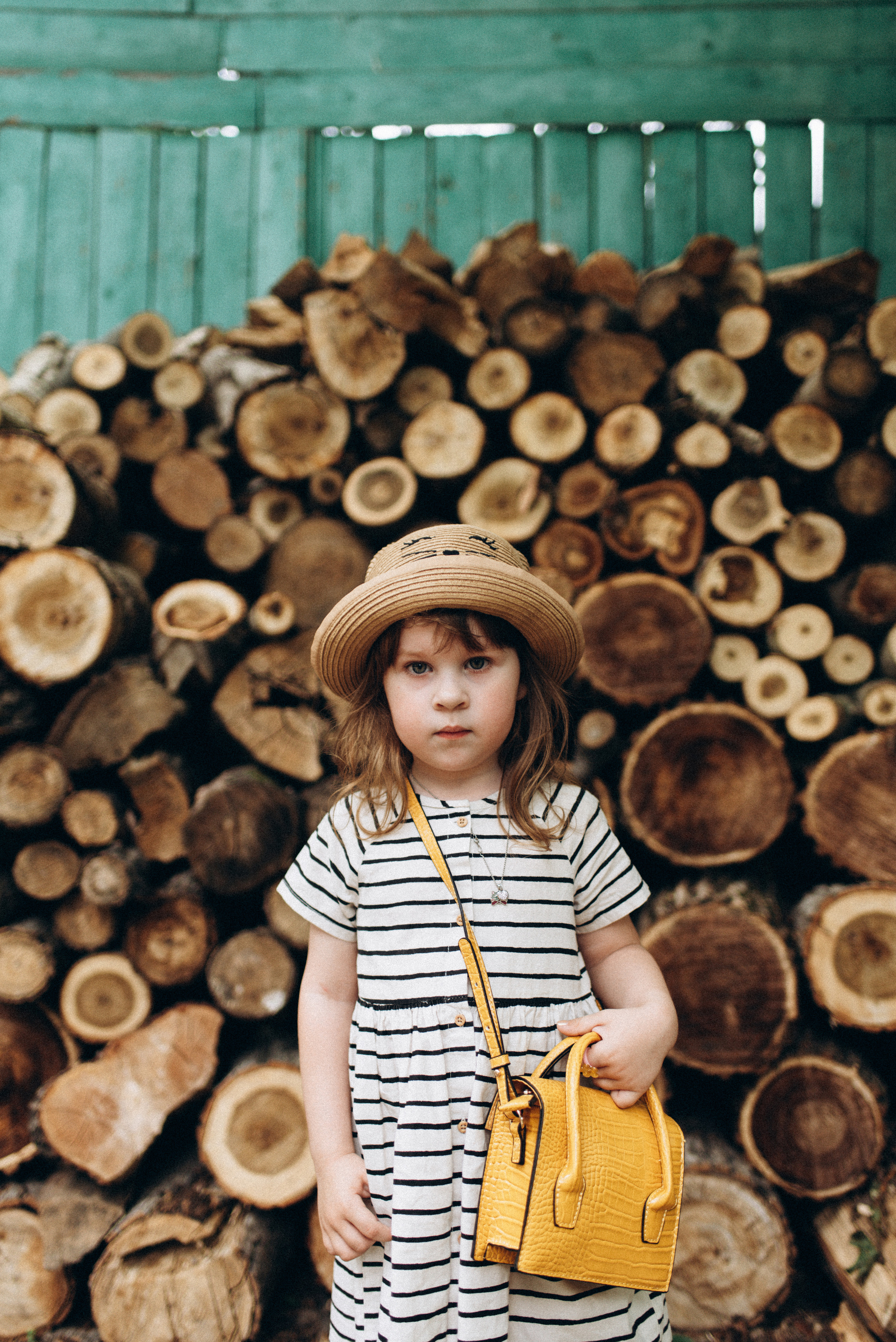 Ева в парке. Семейный свадебный фотограф Екатеринбург Первоуральск Шарнина Алёна
