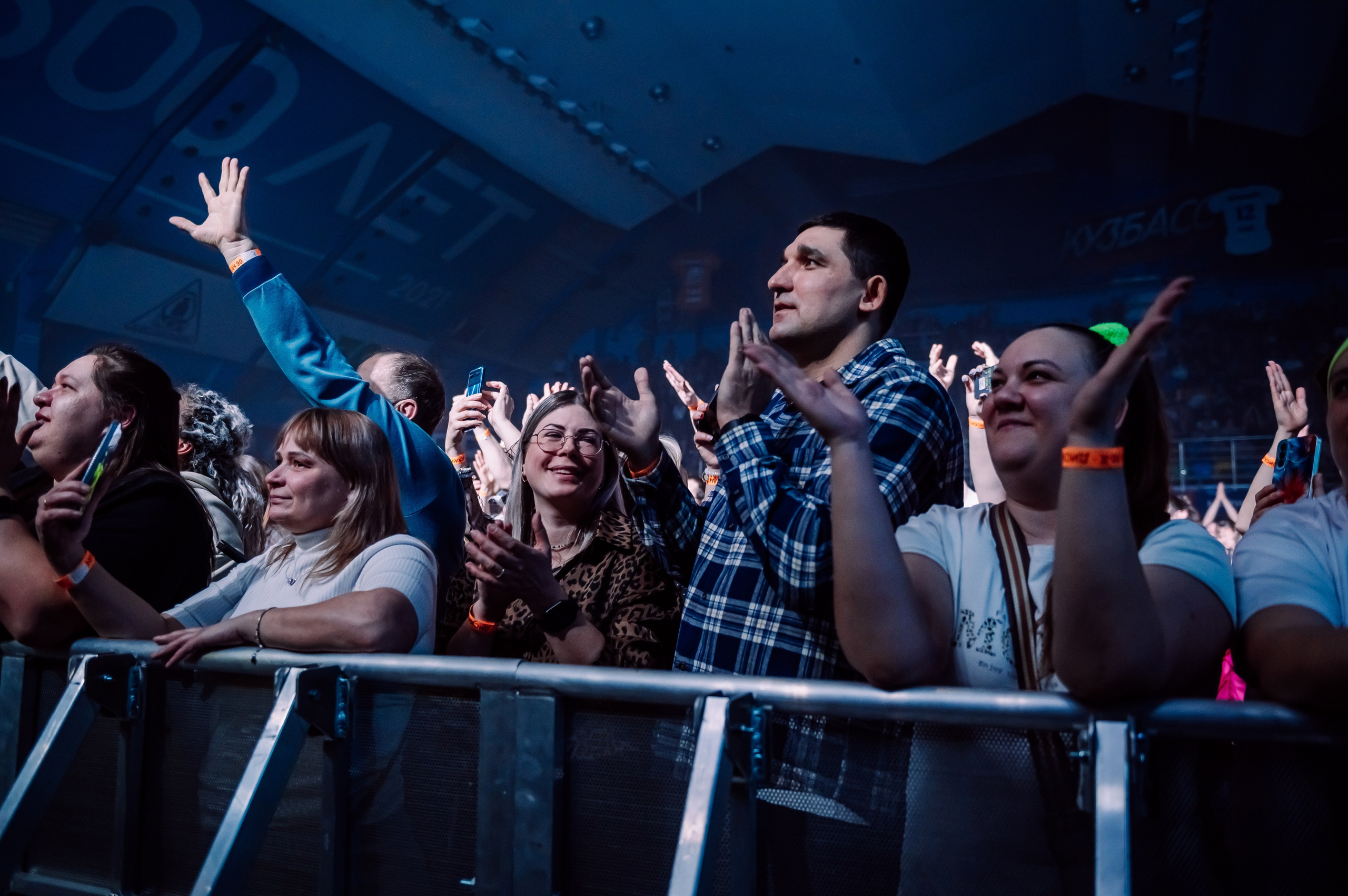 Дискач 90-х в Кемерово, СРК Арена. Детский фотограф, семейный фотограф и репортажи в Кемерово