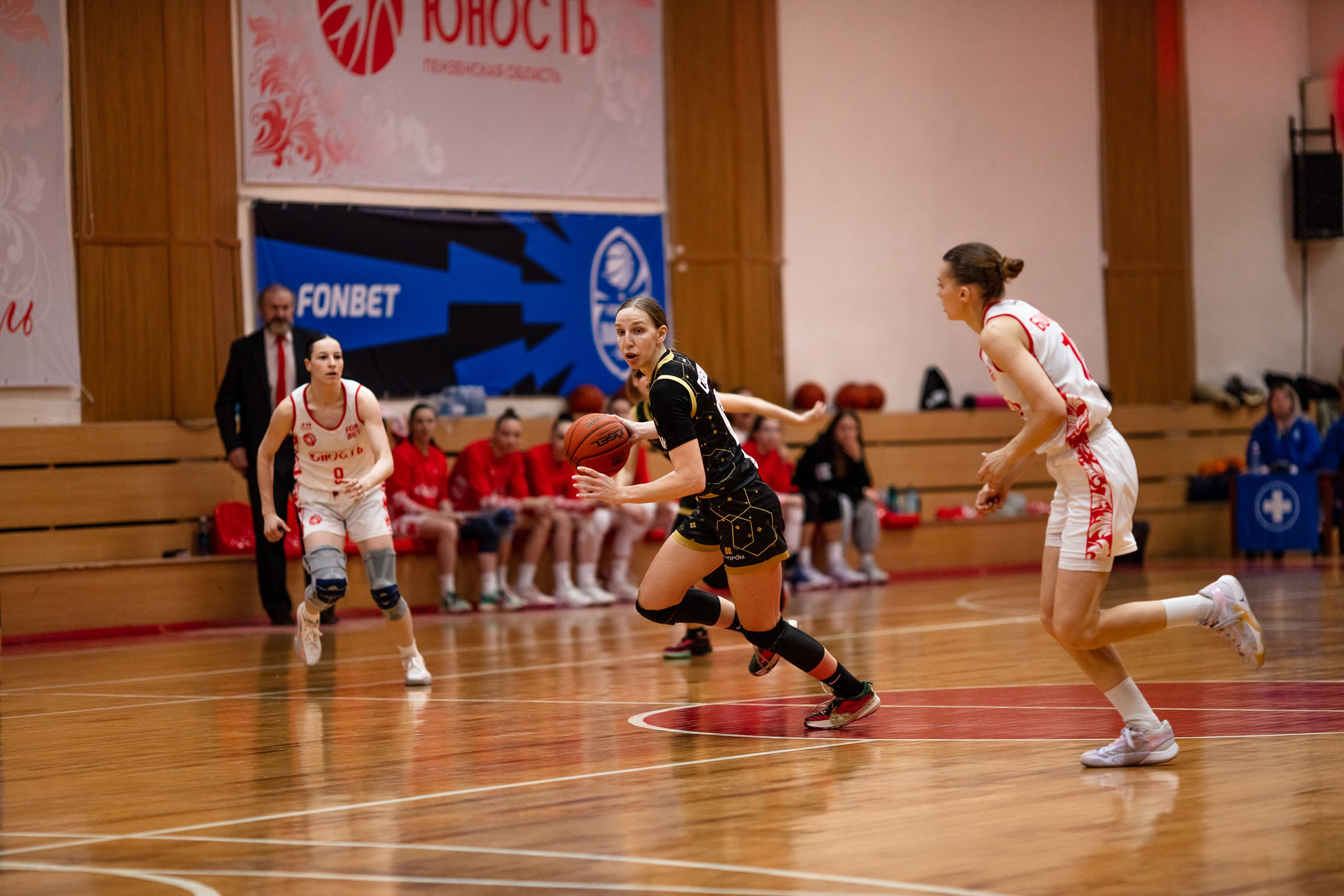 БК Юность — ЧГУ-Атланта / 3 игра. Фотография