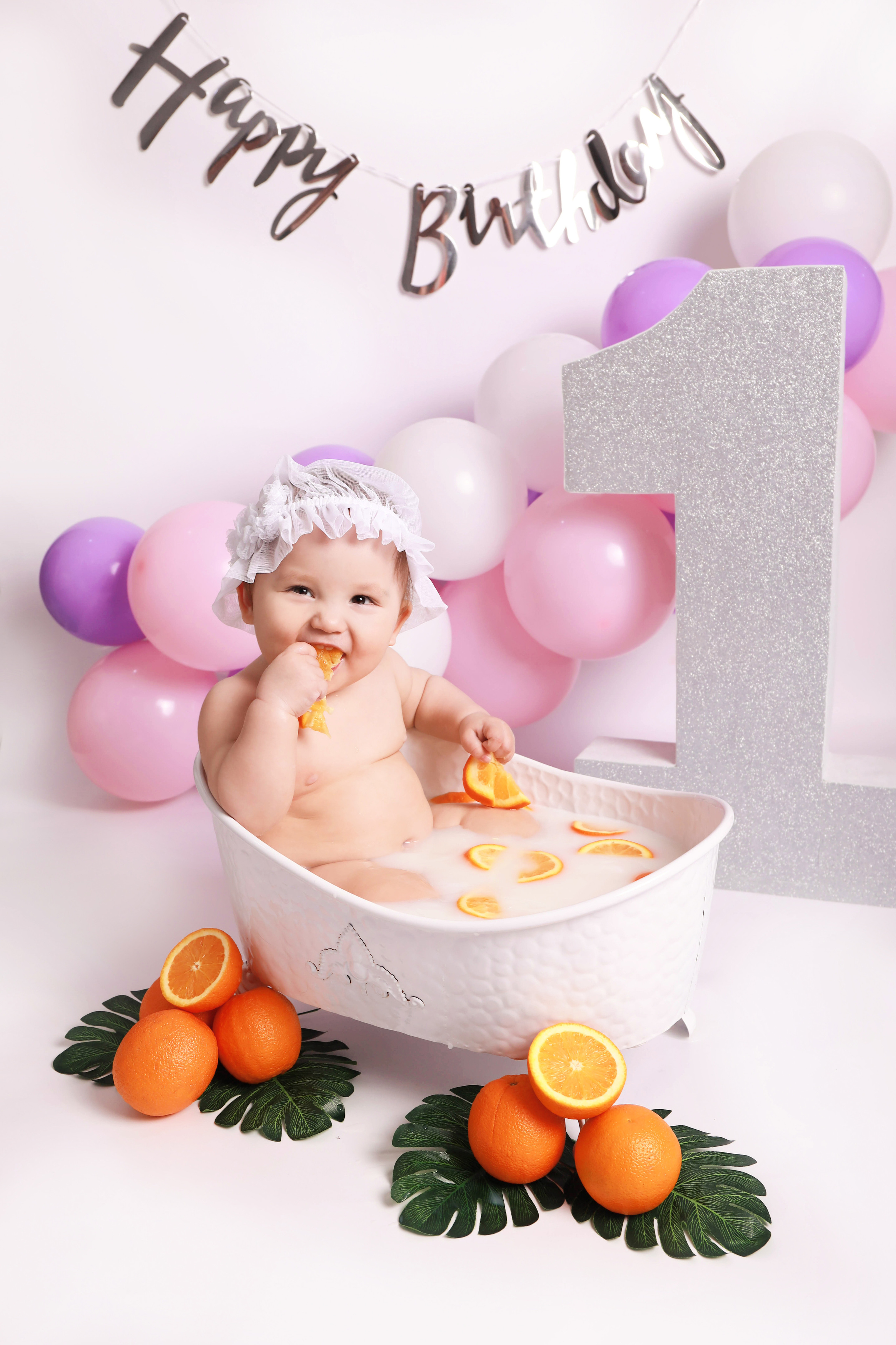 Девочки от 7 месяцев. Фотограф беременности, новорожденных и детей до года в Астане