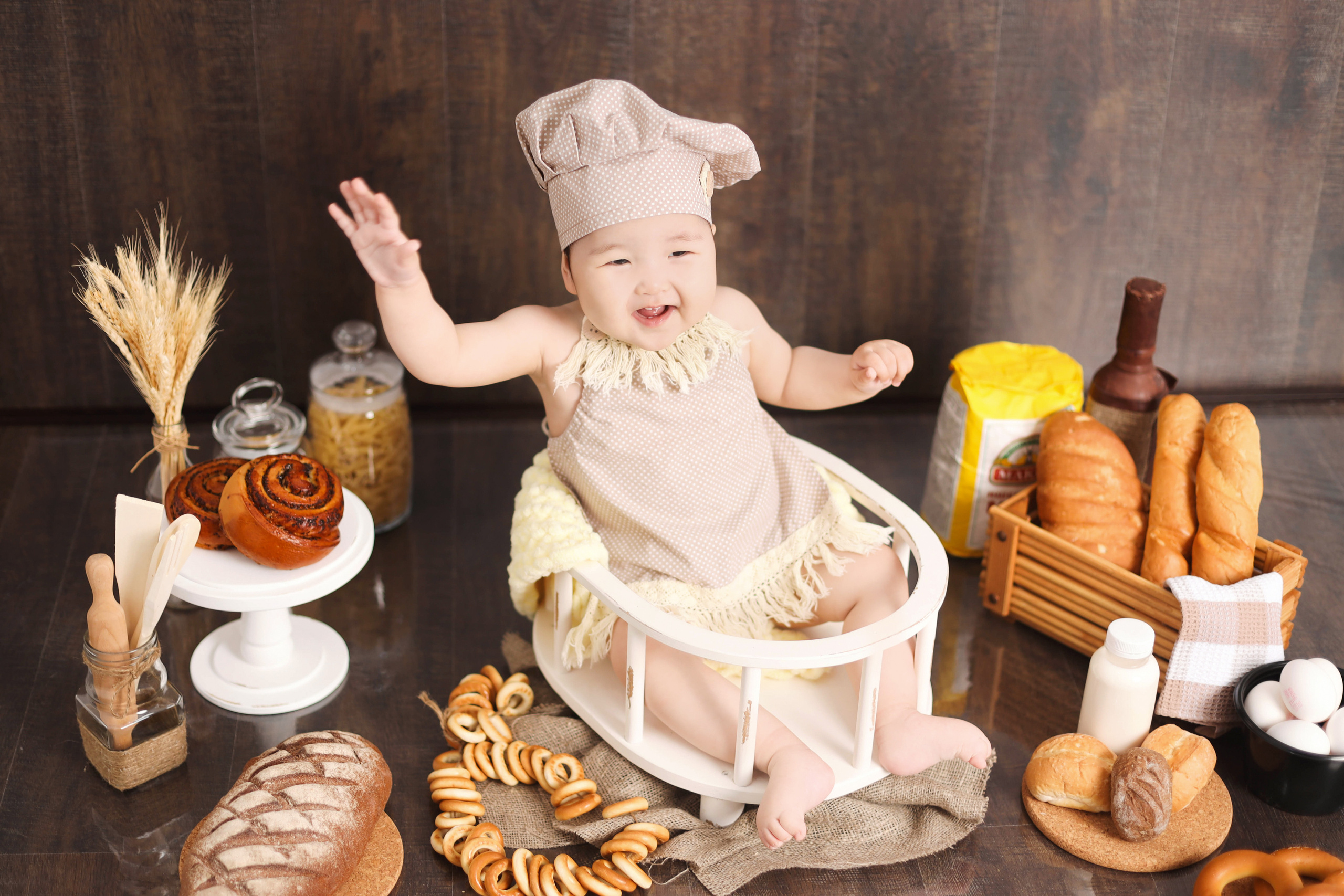 Девочки от 7 месяцев. Фотограф беременности, новорожденных и детей до года в Астане