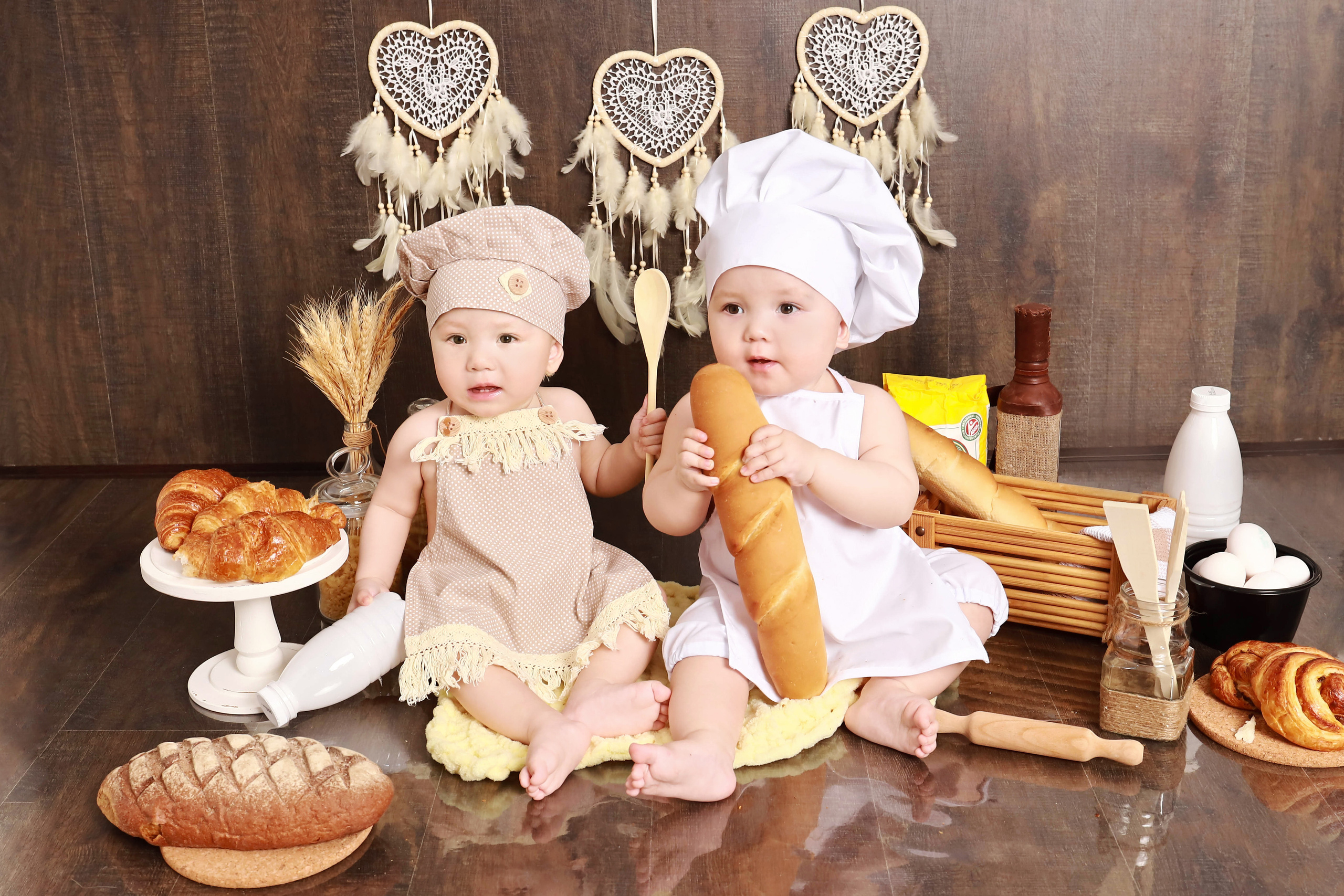 Девочки от 7 месяцев. Фотограф беременности, новорожденных и детей до года в Астане