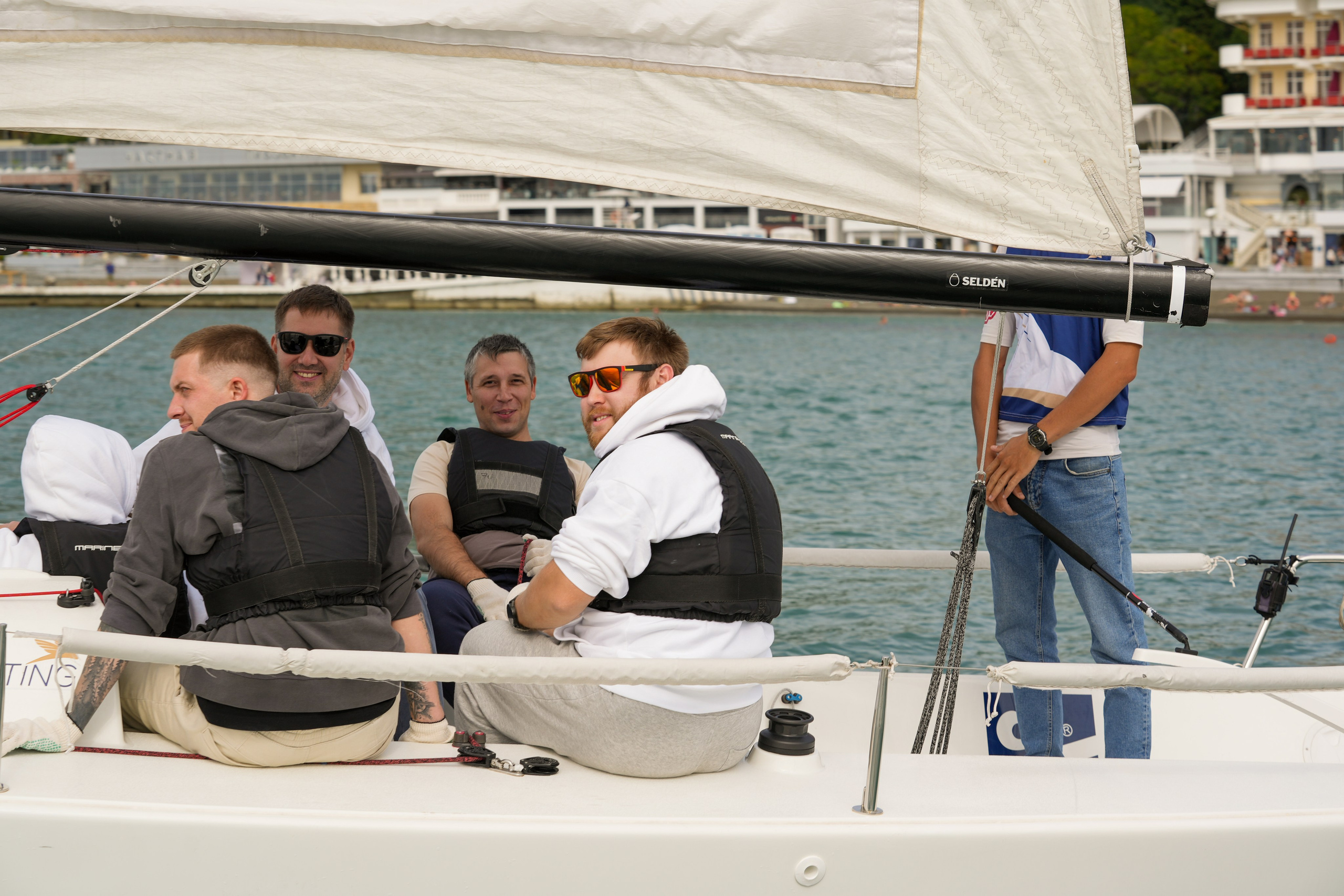 Яхтенная регата для компании Агрегатка. Репортажный фотограф в Красной Поляне и Сочи Павлюченко Екатерина