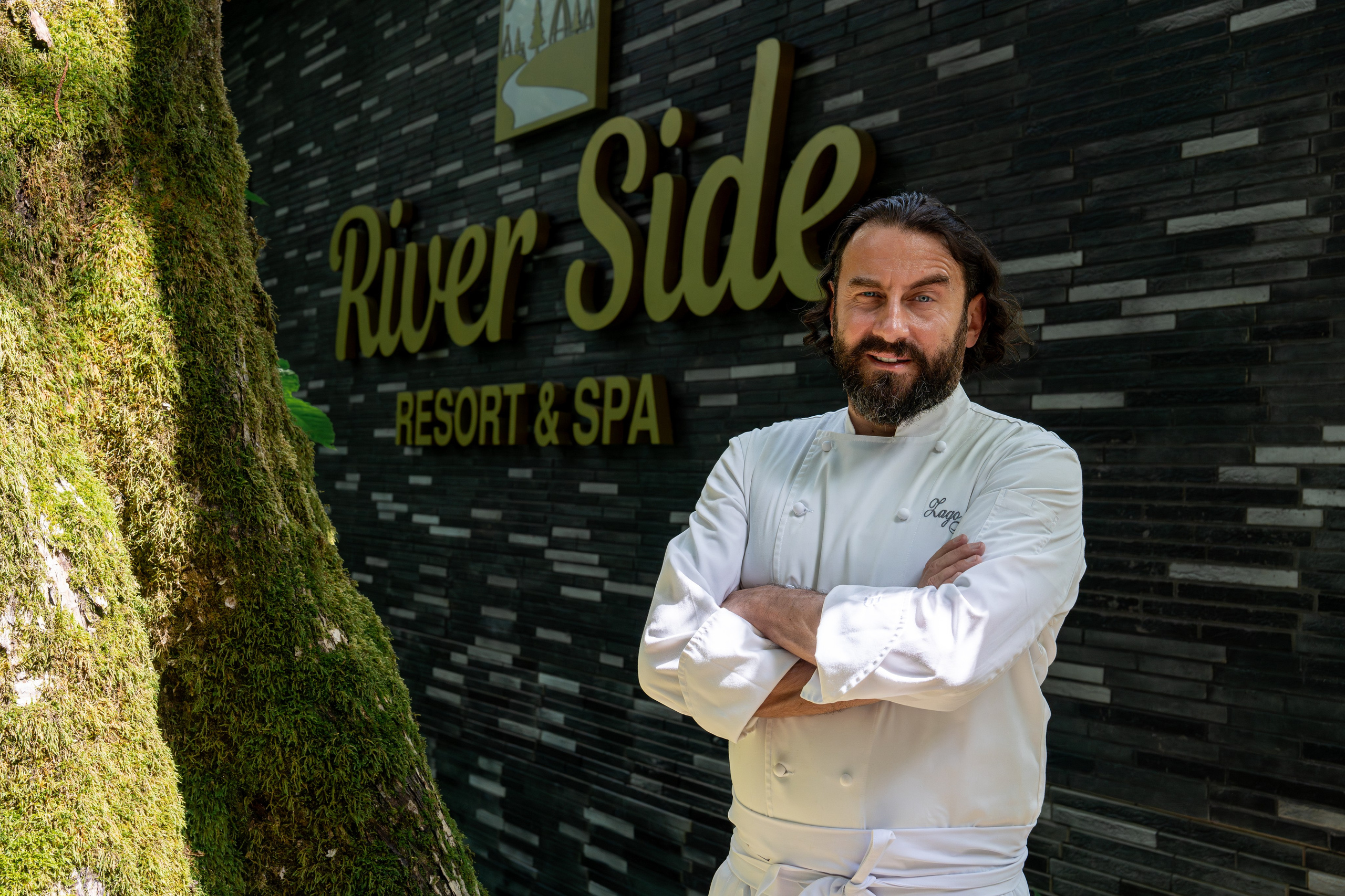 Гастрономический ужин «Лесная Италия» с Мирко Дзаго в ресторане RiverSide. Репортажный фотограф в Красной Поляне и Сочи Павлюченко Екатерина