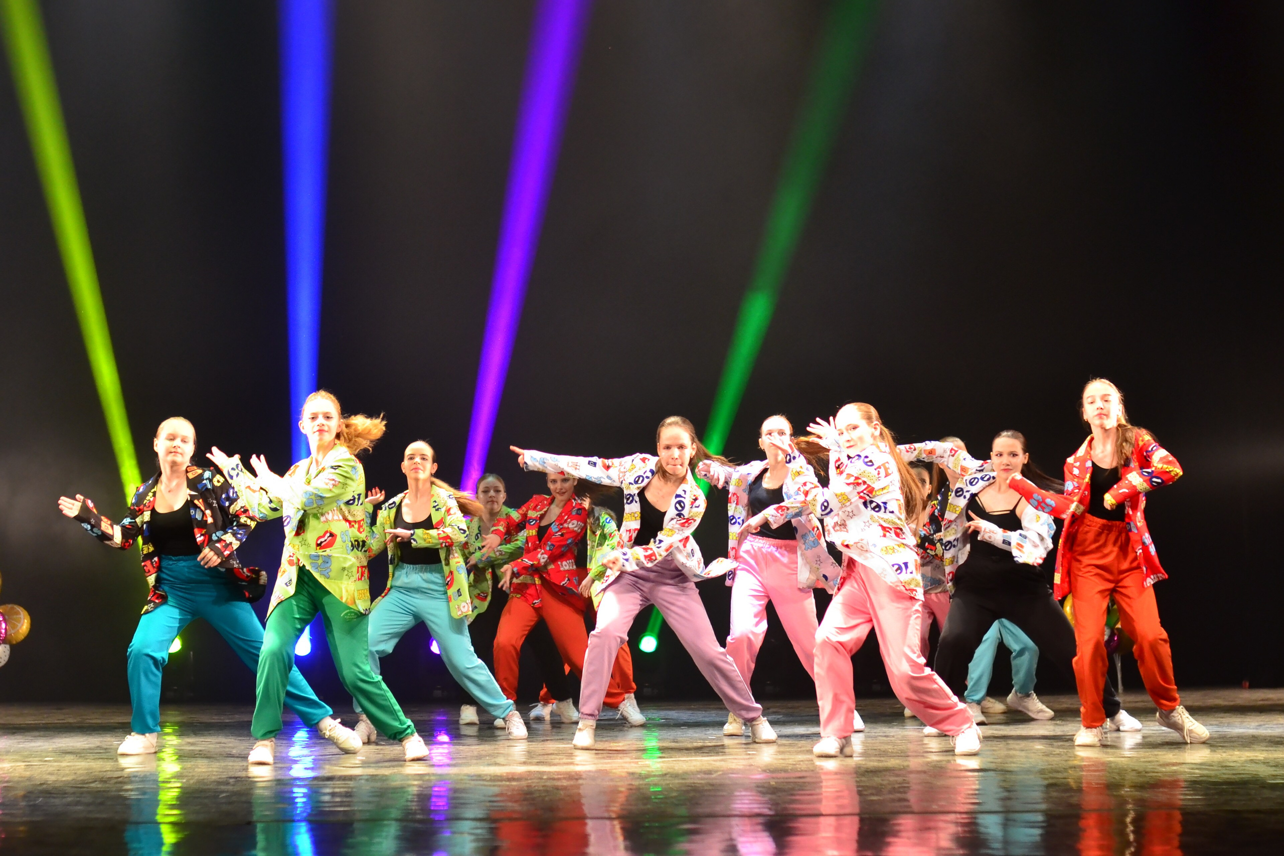 Танцы. Фото детских спортивных мероприятий и всякое интересное через объектив