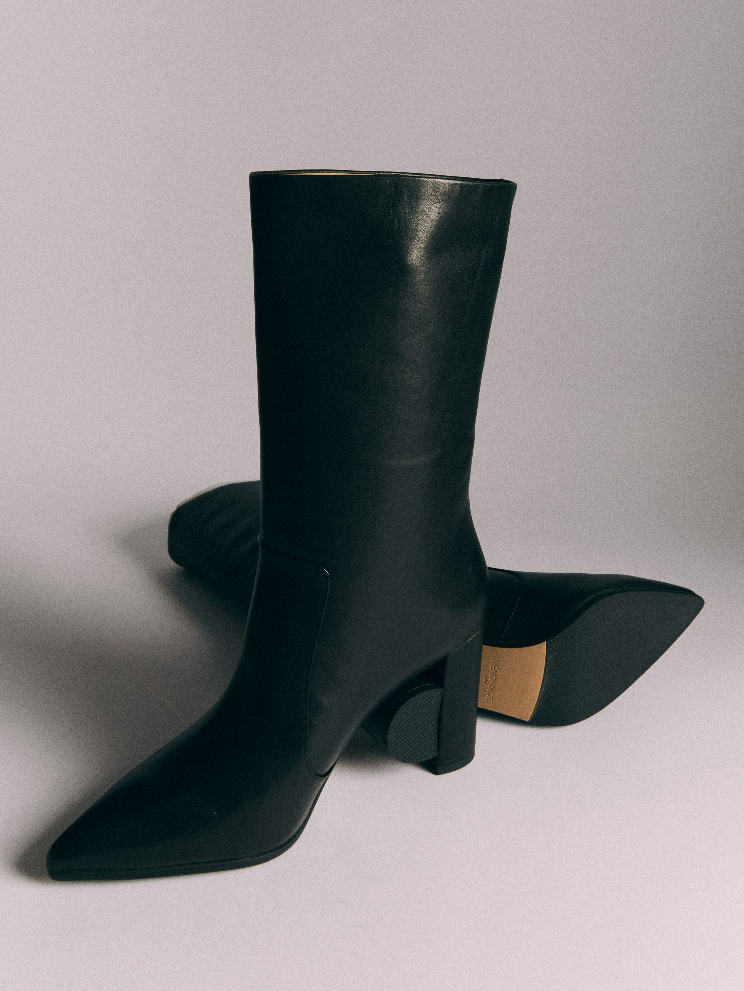 Предметный фотограф в Москве Евгений Шубин