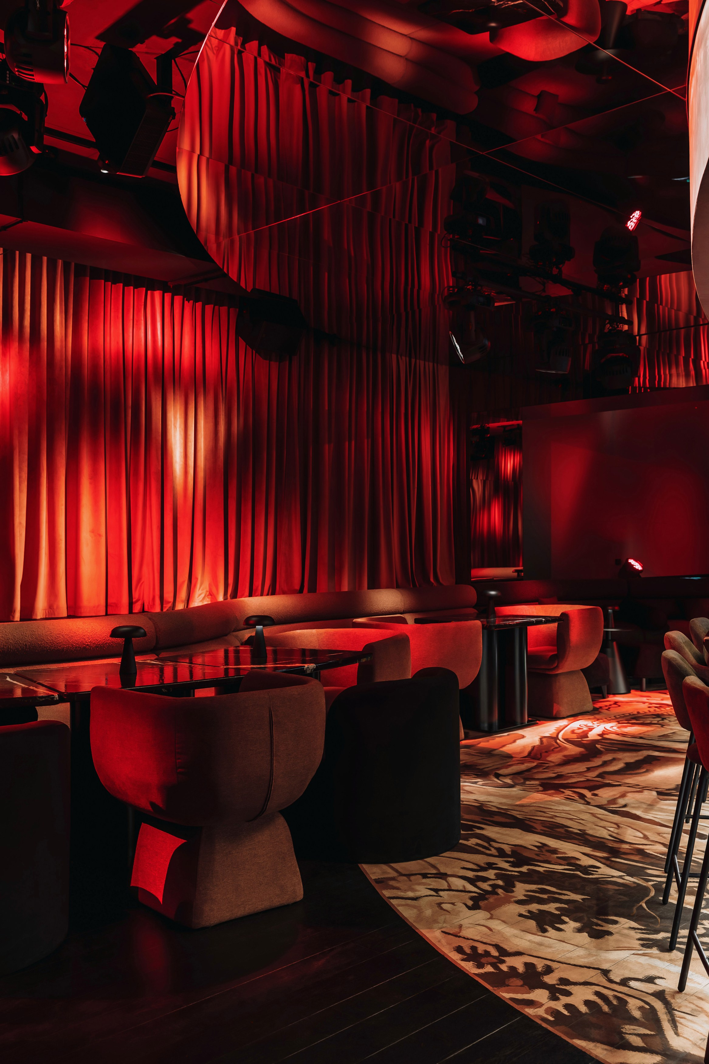 (S)AINT. Репортажный фотограф в Санкт-Петербурге Жолудев Владислав