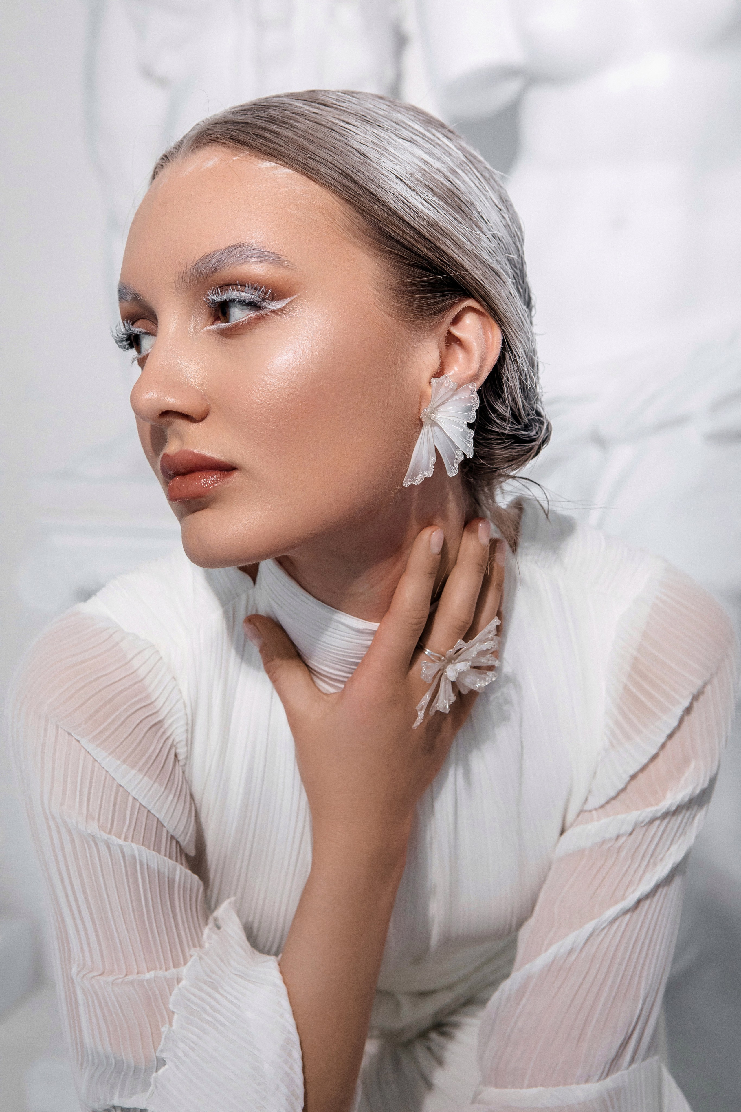 Для бренда украшений Оксана Туз. Свадебный и семейный фотограф Ибрагимова Мария из Екатеринбурга