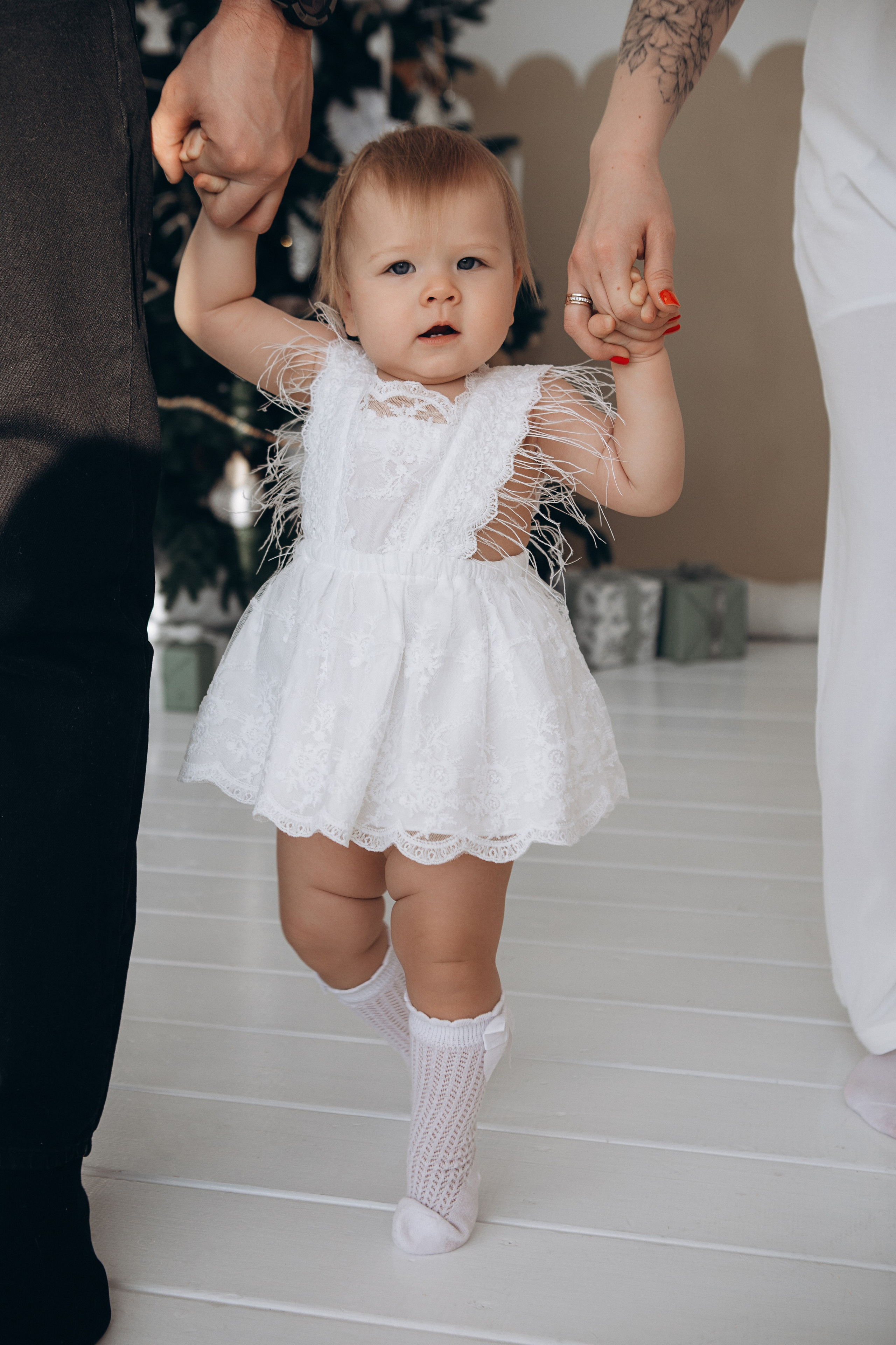 1 год Софие. Главная