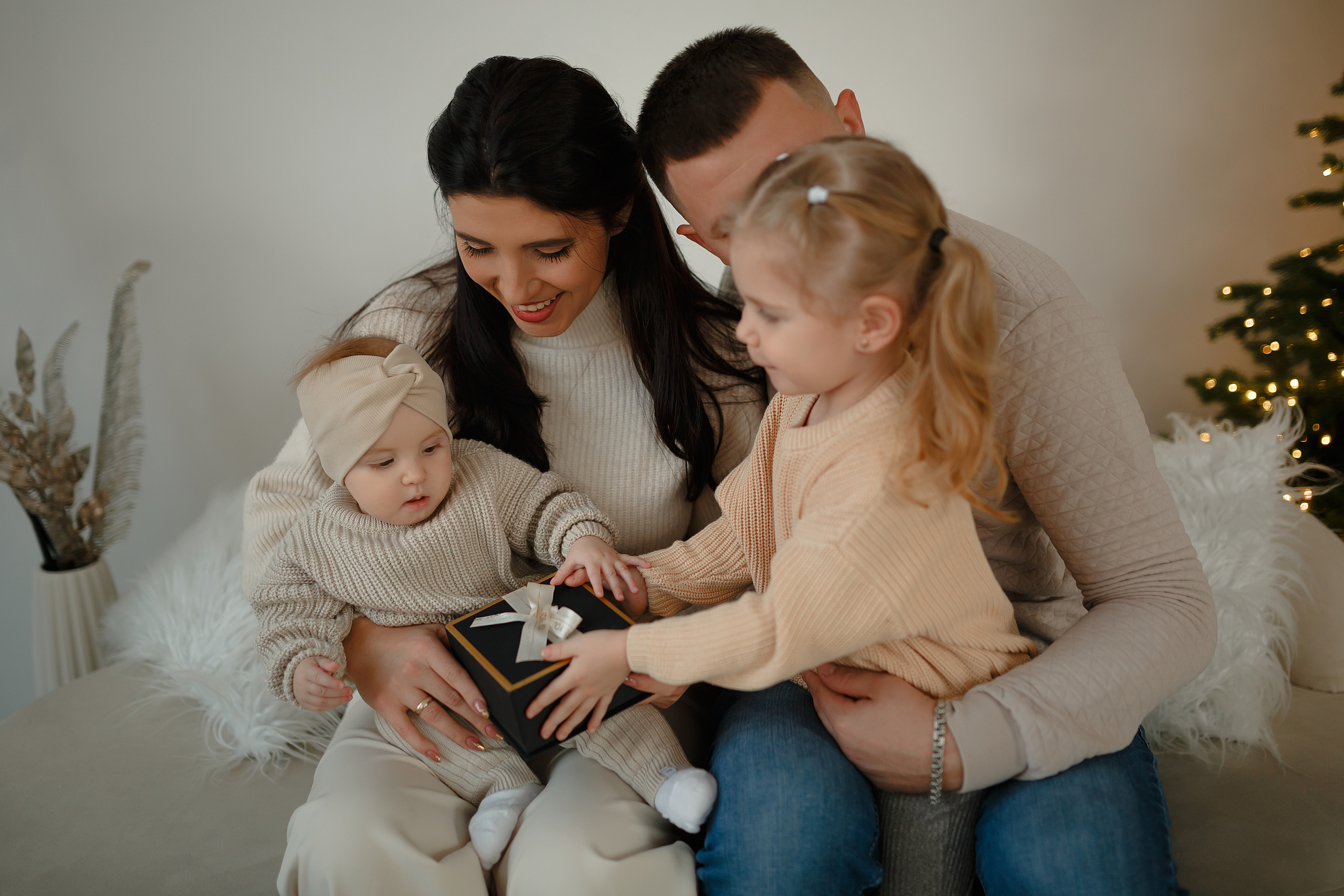 Эля, Руслан, Эмилия и Самира. Портретный фотограф в Симферополе Екатерина Аляпина