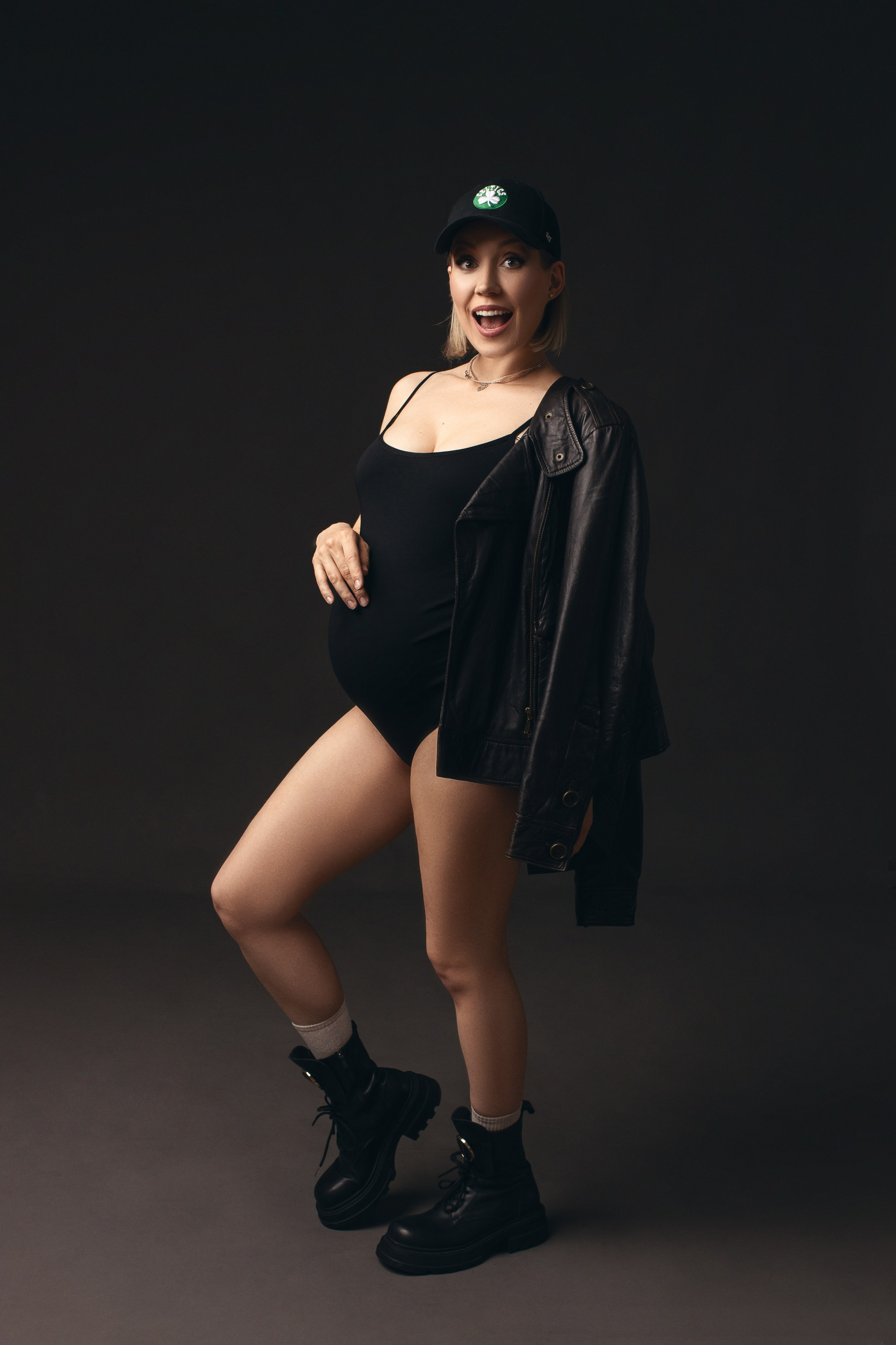 Беременность. Фотограф беременности, новорождённых и деток до года в Актау