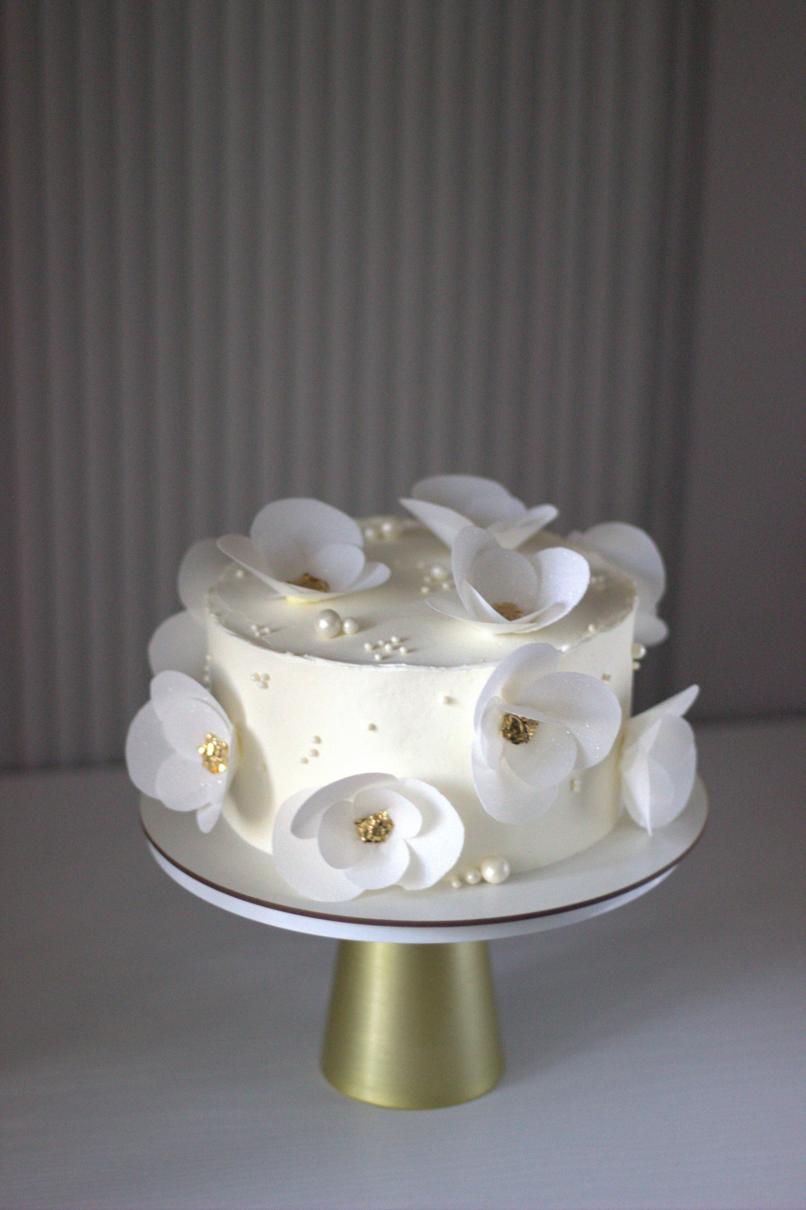 Торты на праздники. Семейная кондитерская. Торты и десерты на заказ в Москве и области