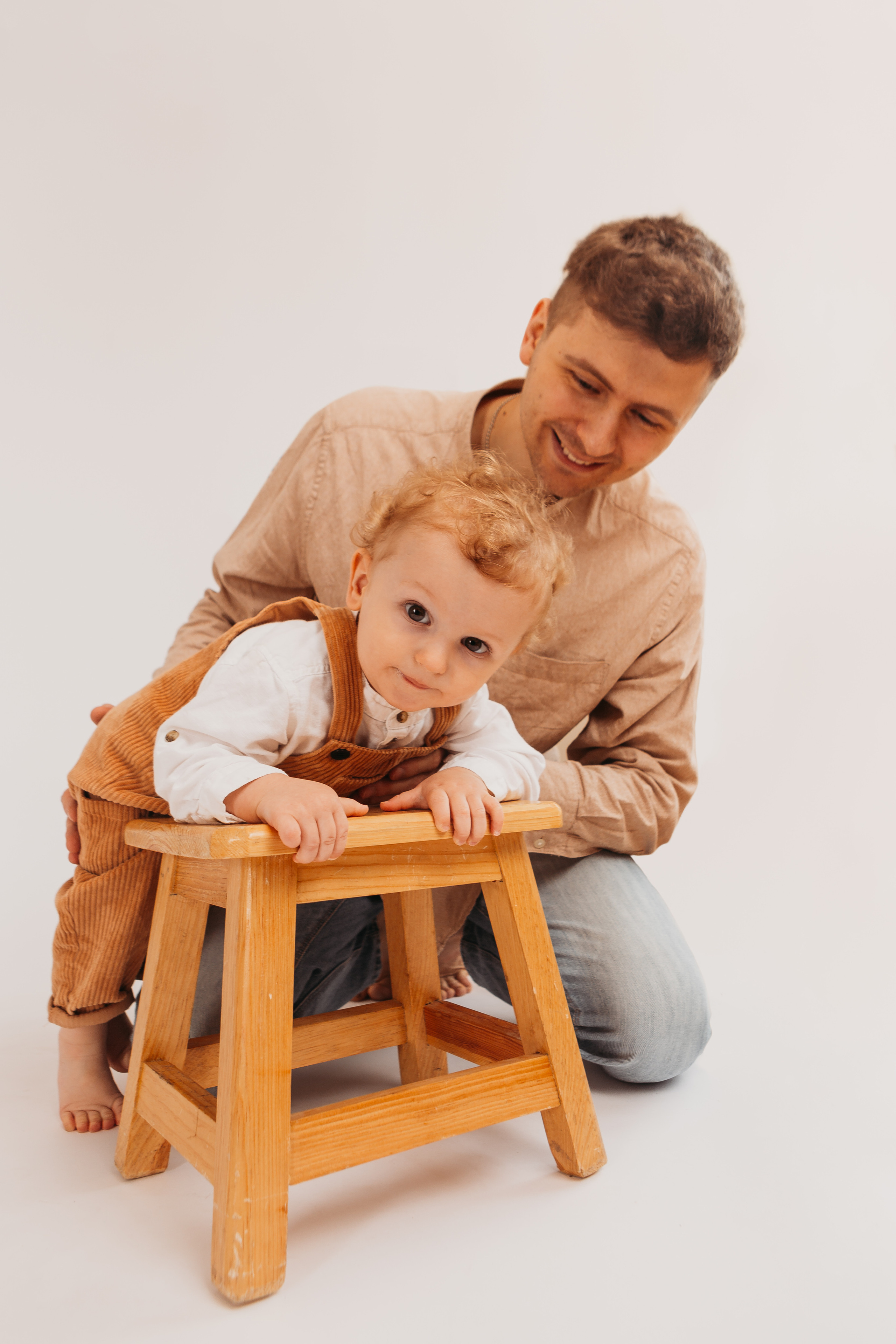 Семейная фотосессия в студии. Ирина Крохалева. Семейный фотограф в Екатеринбурге