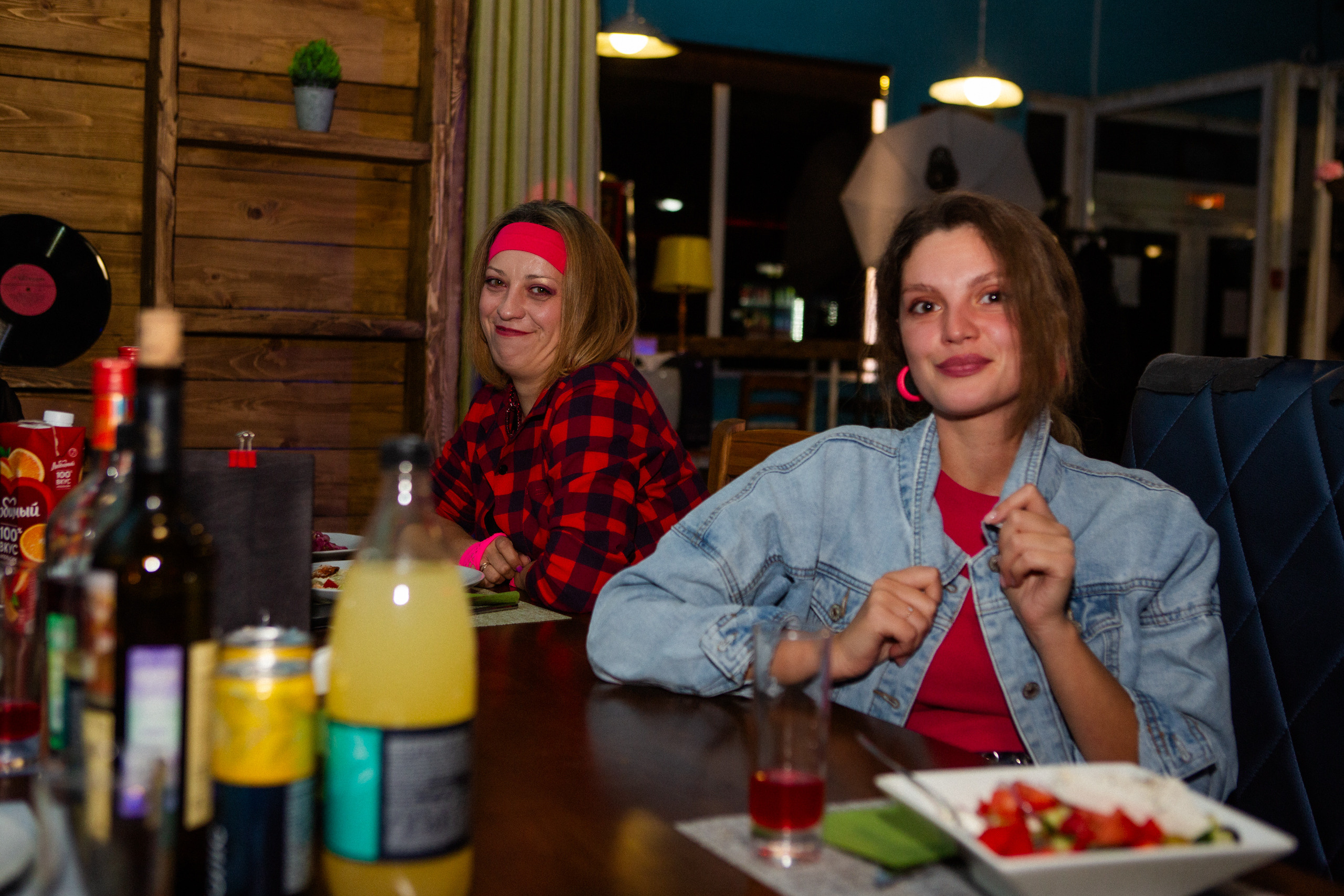 КВИЗ ВЕЧЕРИНКА в стиле 90-х. Профессиональный фотограф в Мценске и Орловской области