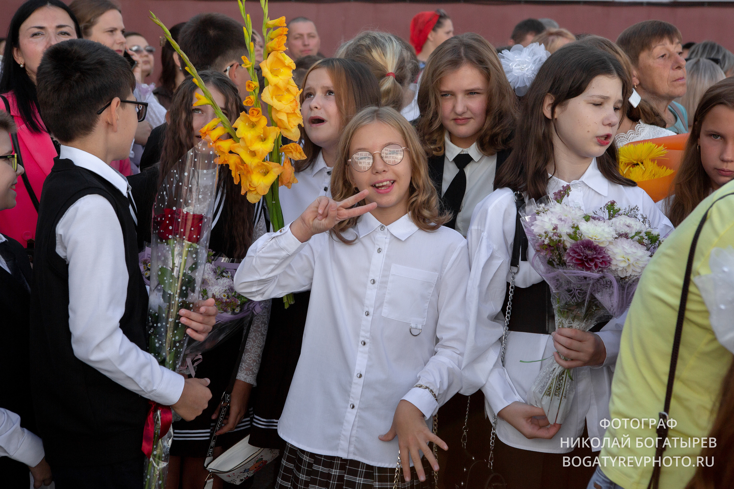 «1 Сентября " 9 школа. Профессиональный фотограф в Мценске и Орловской области