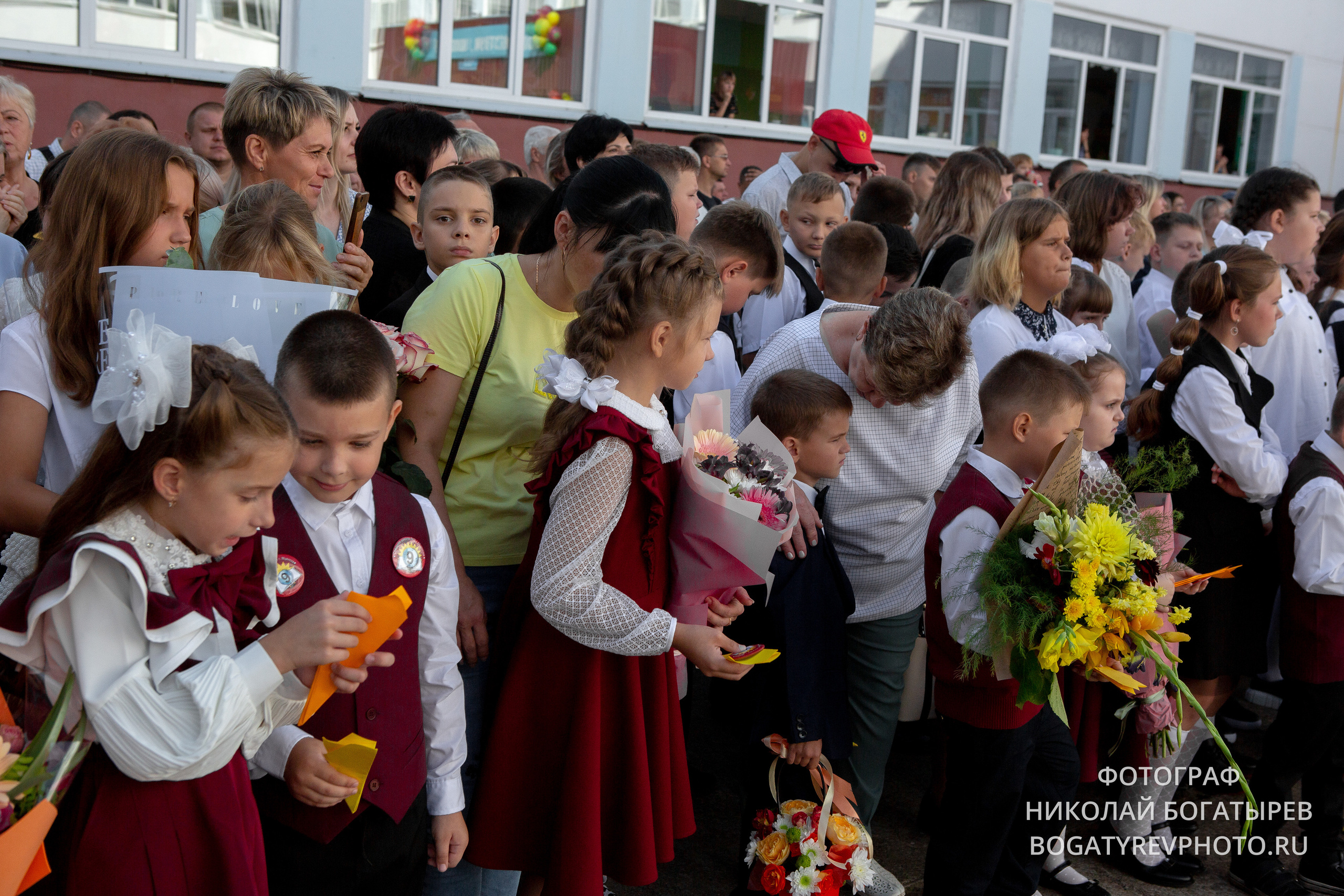 «1 Сентября " 9 школа. Профессиональный фотограф в Мценске и Орловской области