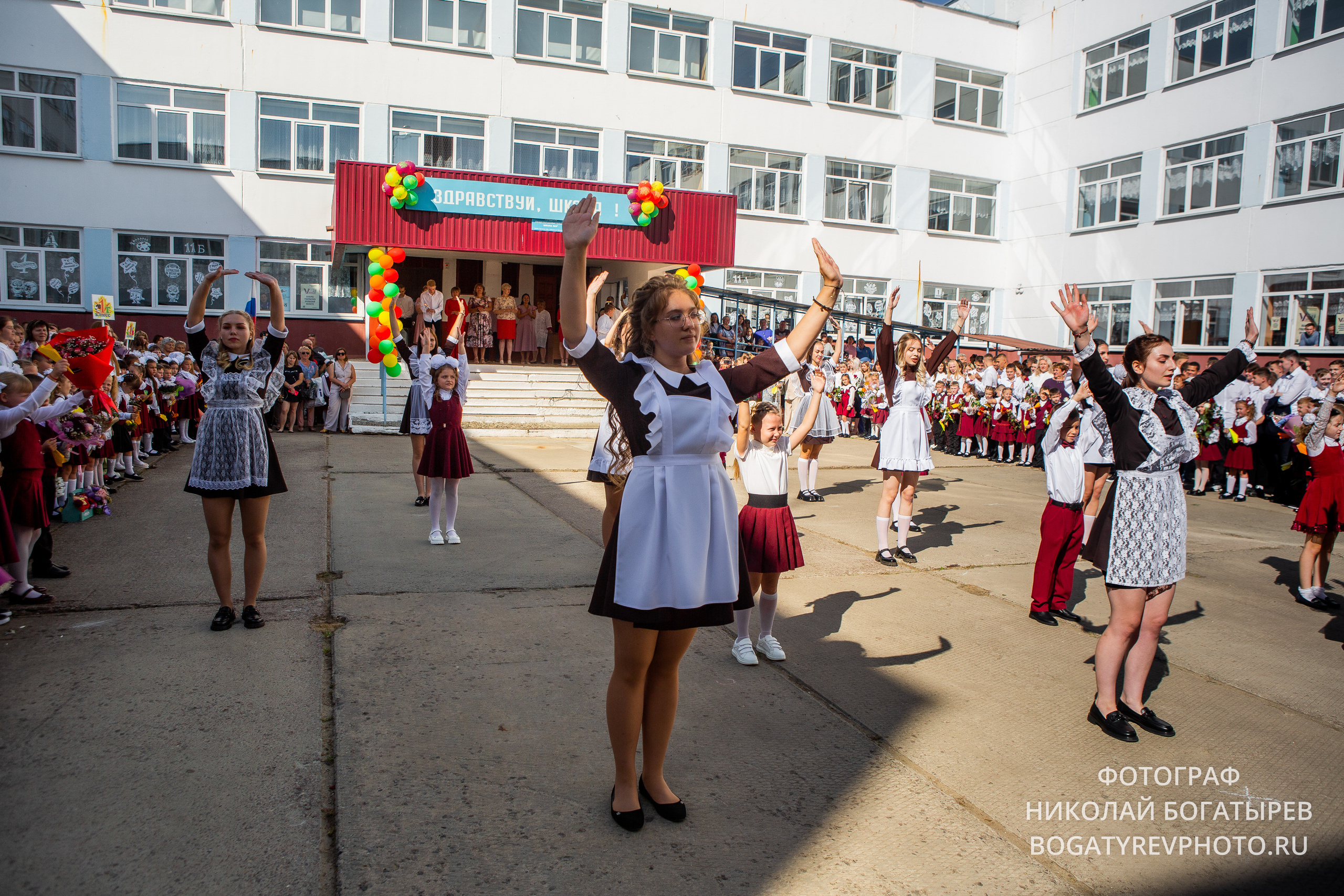 «1 Сентября " 9 школа. Профессиональный фотограф в Мценске и Орловской области