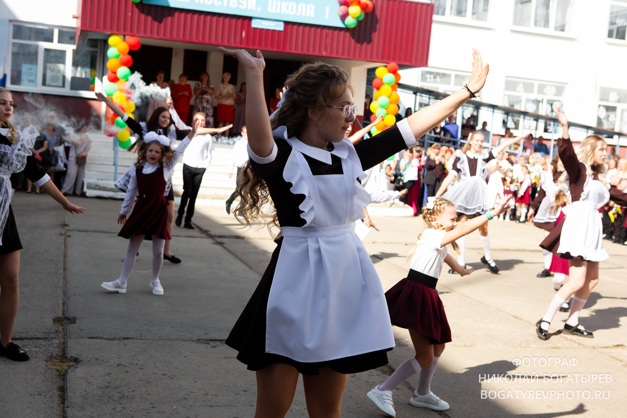 «1 Сентября " 9 школа. Профессиональный фотограф в Мценске и Орловской области