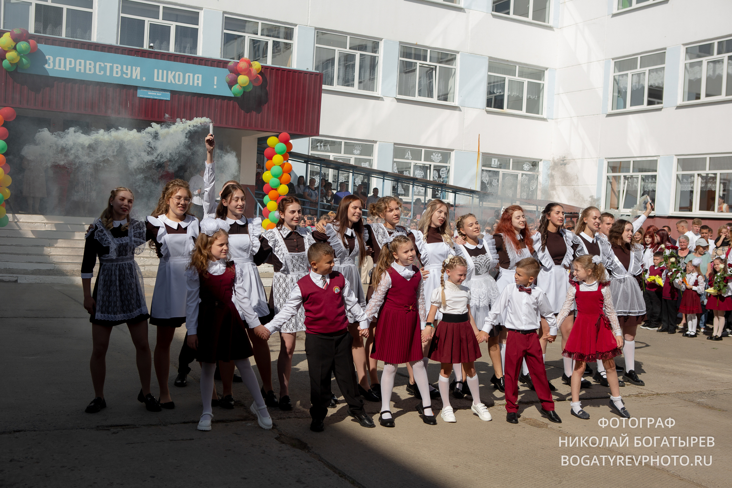 «1 Сентября " 9 школа. Профессиональный фотограф в Мценске и Орловской области