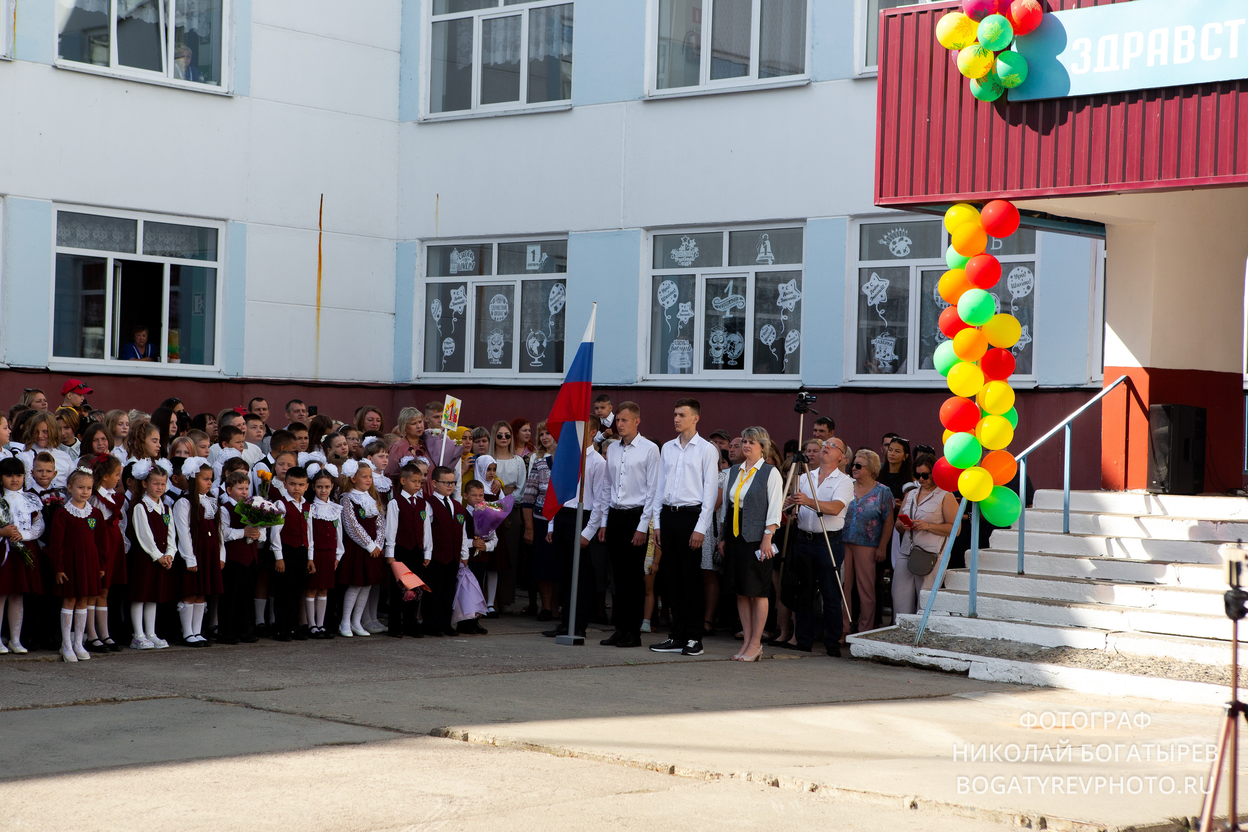 «1 Сентября " 9 школа. Профессиональный фотограф в Мценске и Орловской области